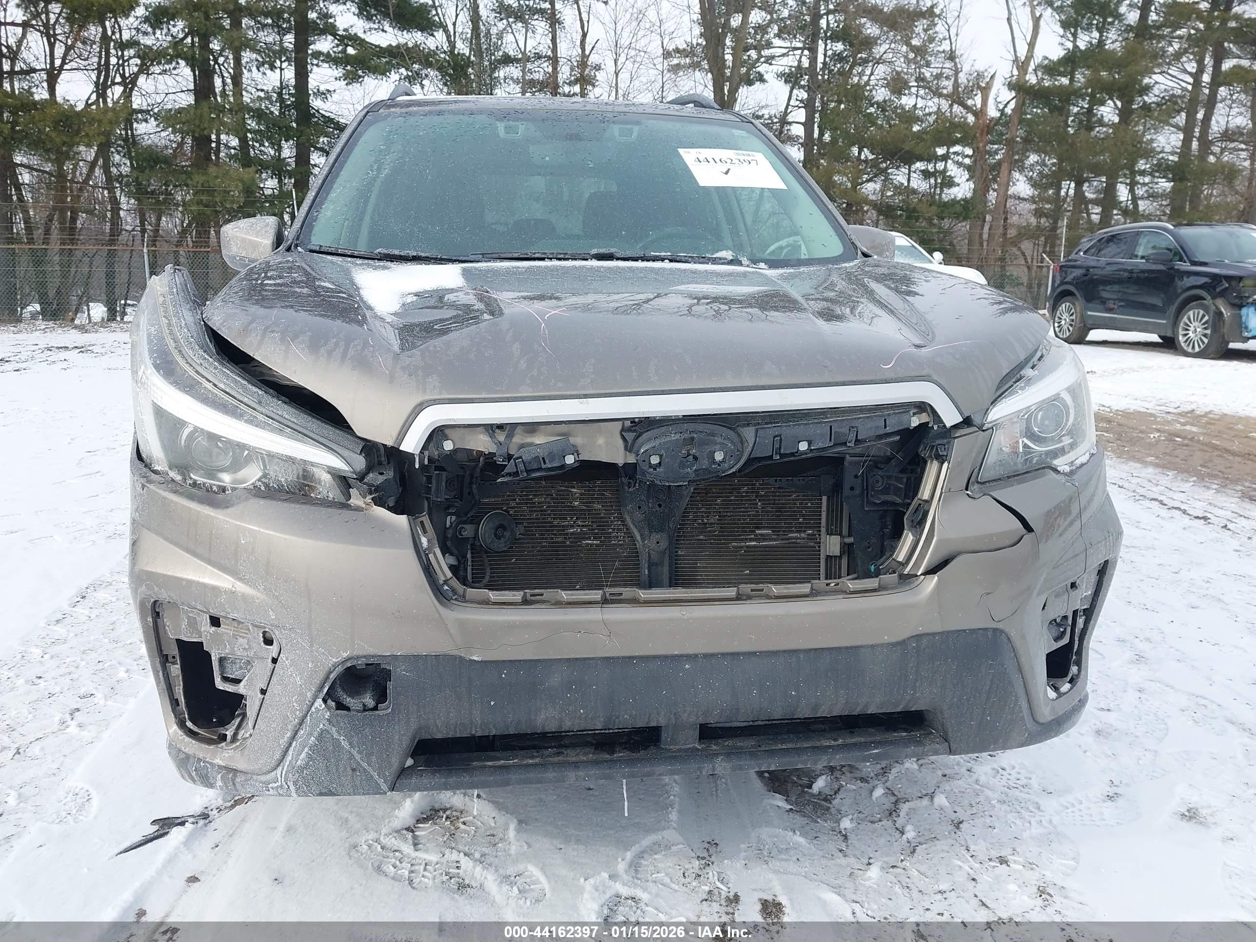 SUBARU FORESTER image 6