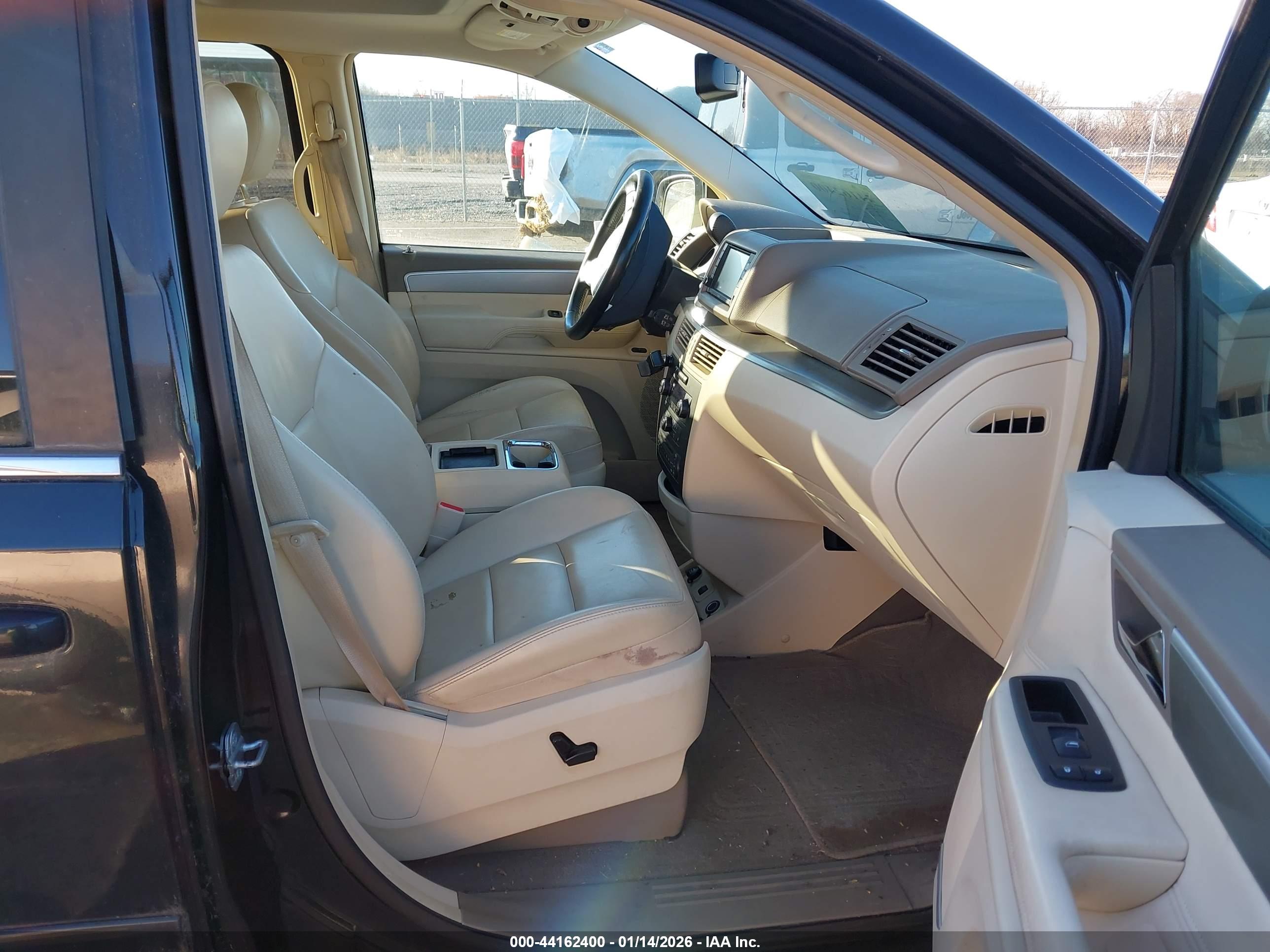 VOLKSWAGEN ROUTAN image 5
