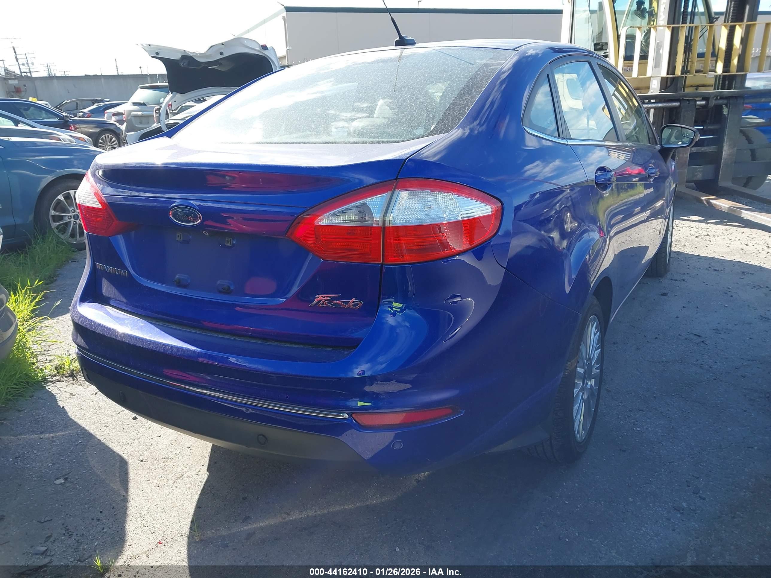 FORD FIESTA image 4