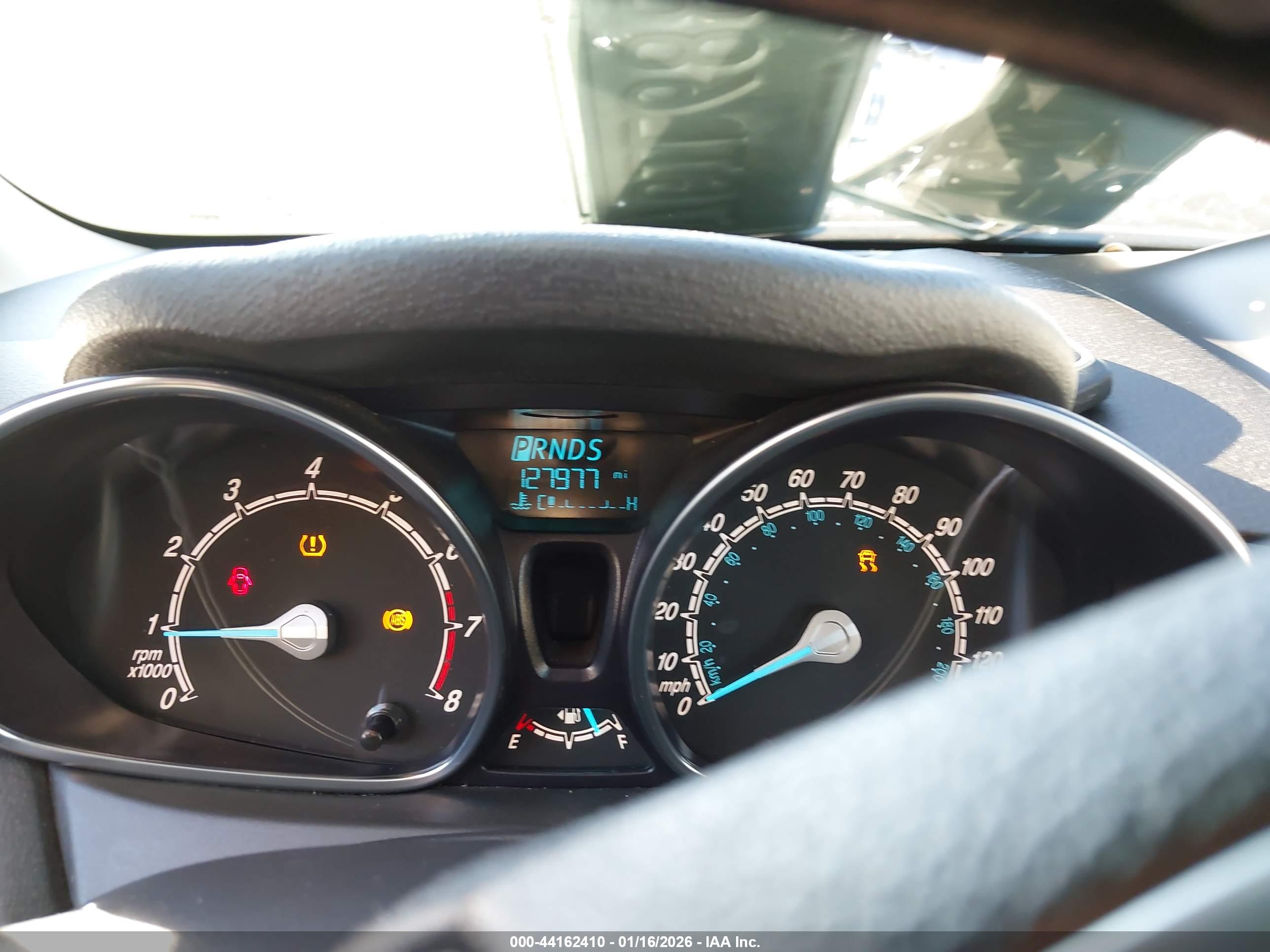 FORD FIESTA image 7