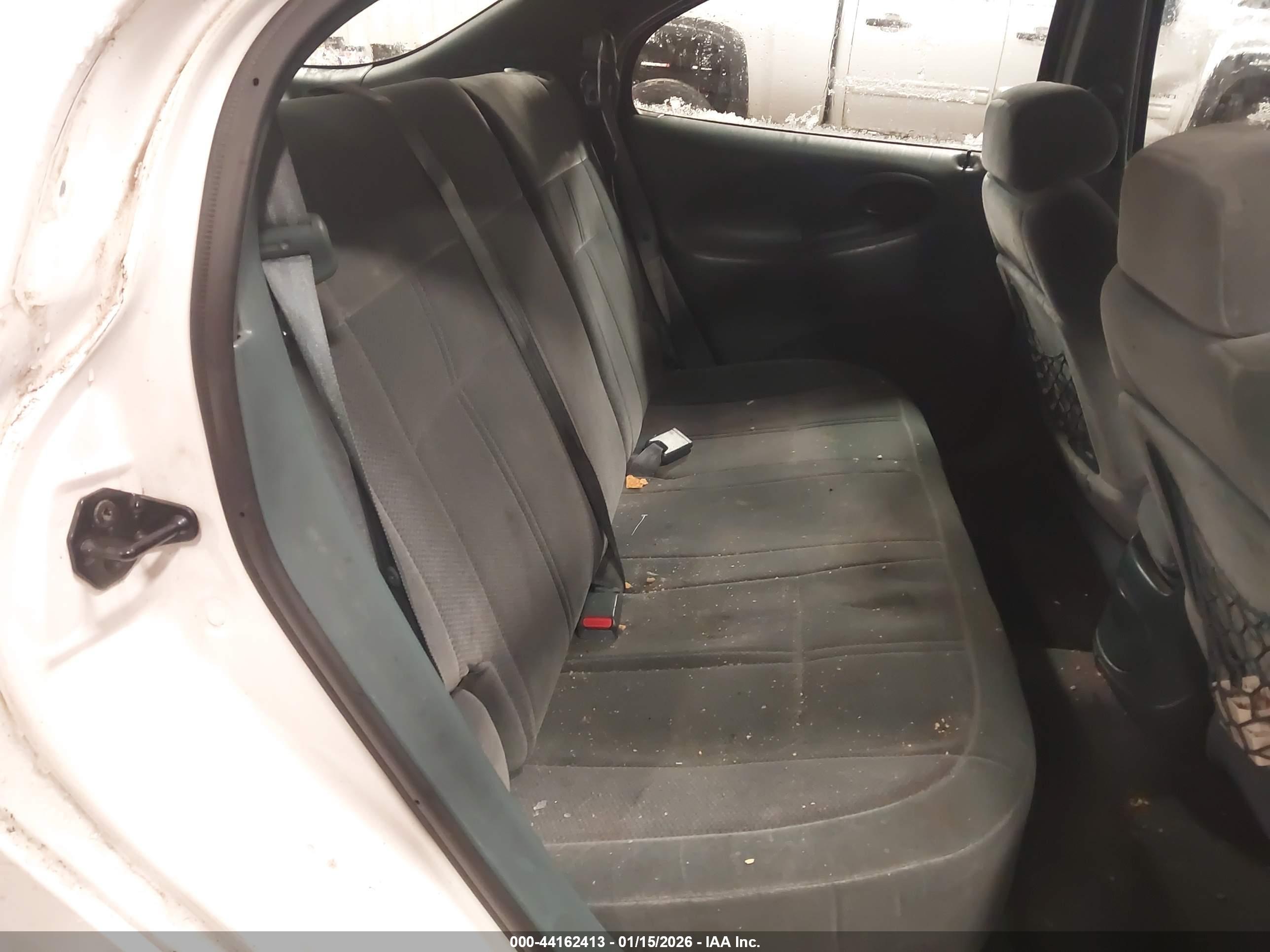 FORD TAURUS image 8