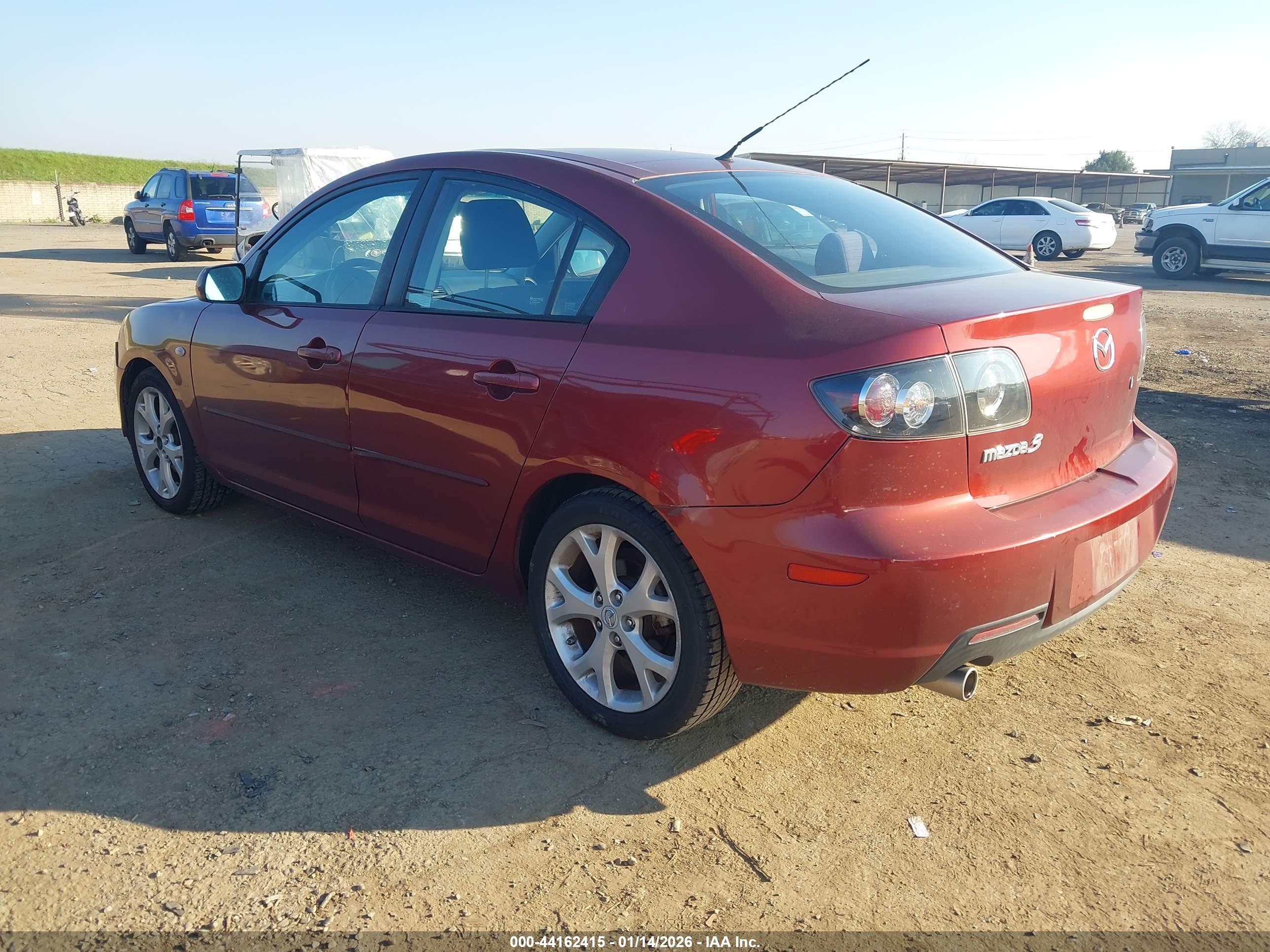 MAZDA MAZDA3 image 3