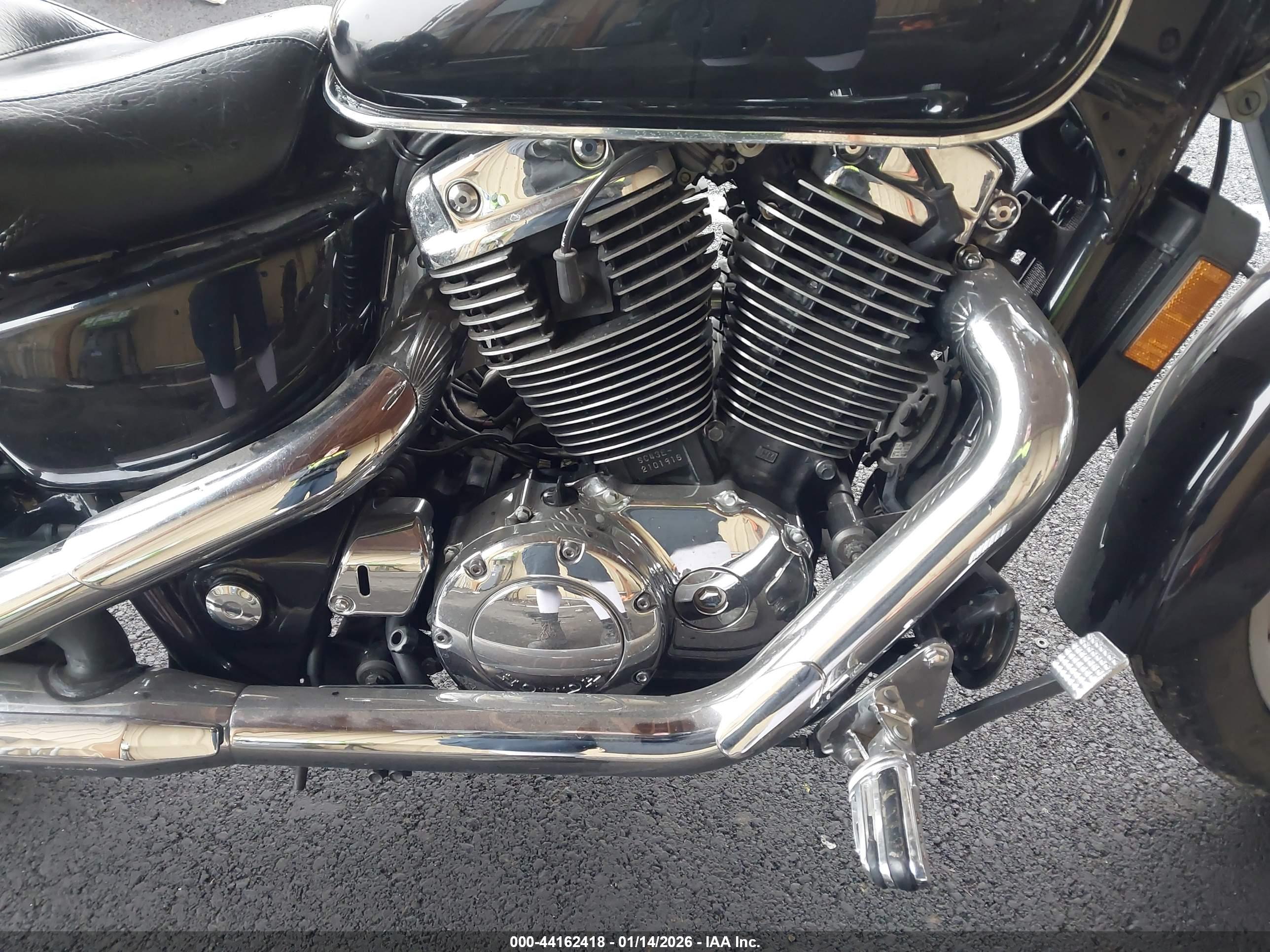 HONDA VT1100 image 8