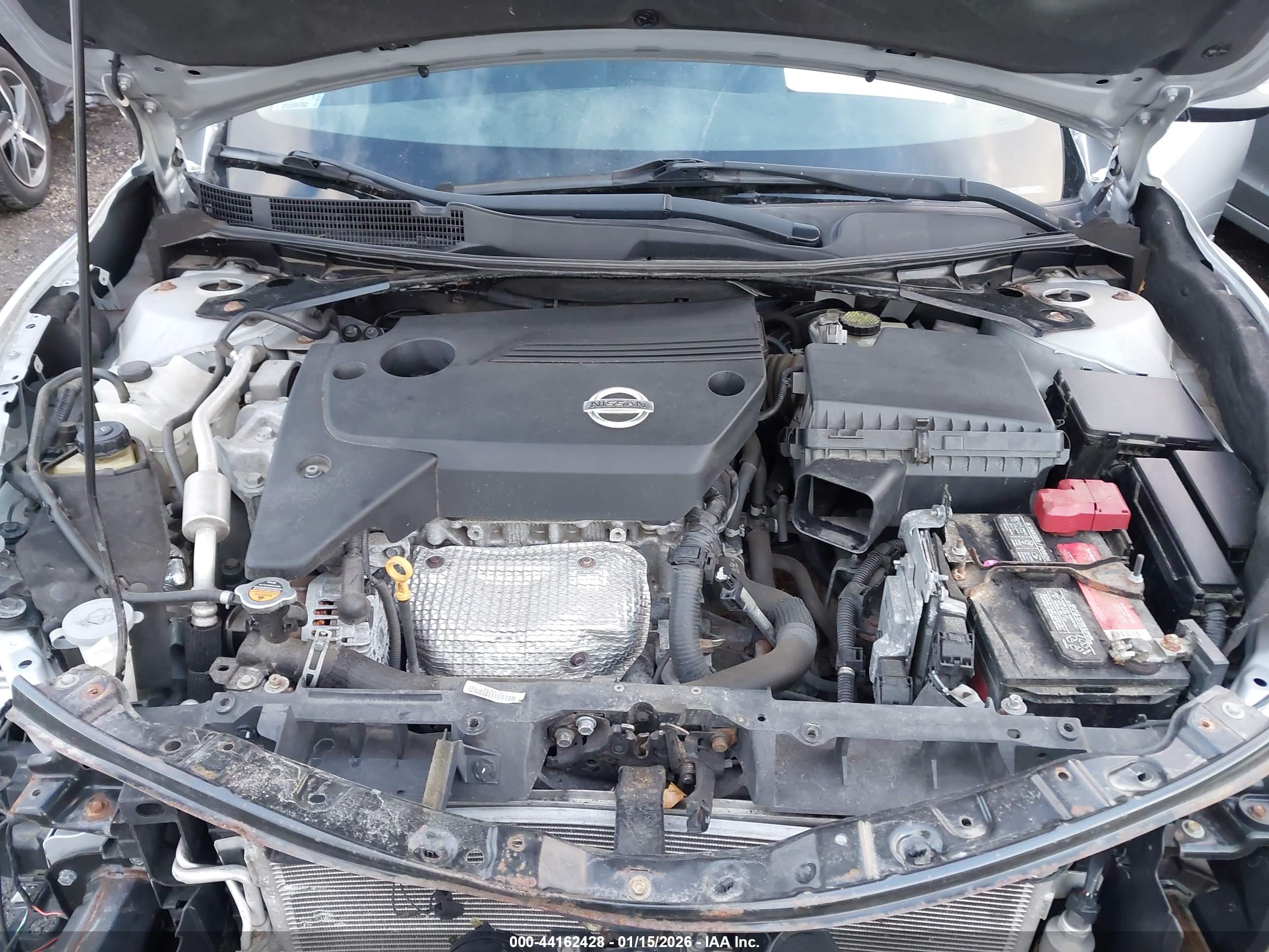 NISSAN ALTIMA image 10