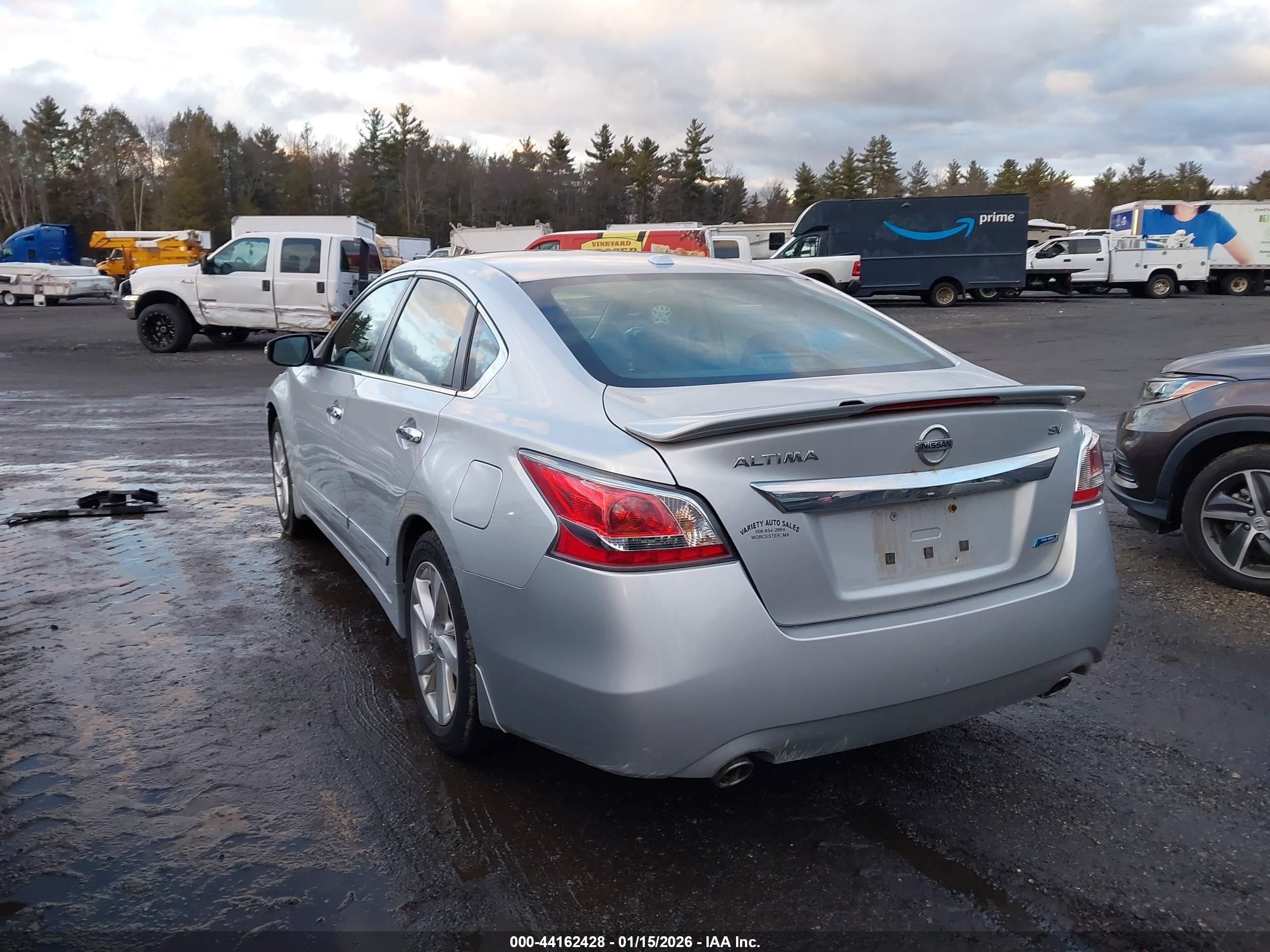 NISSAN ALTIMA image 3