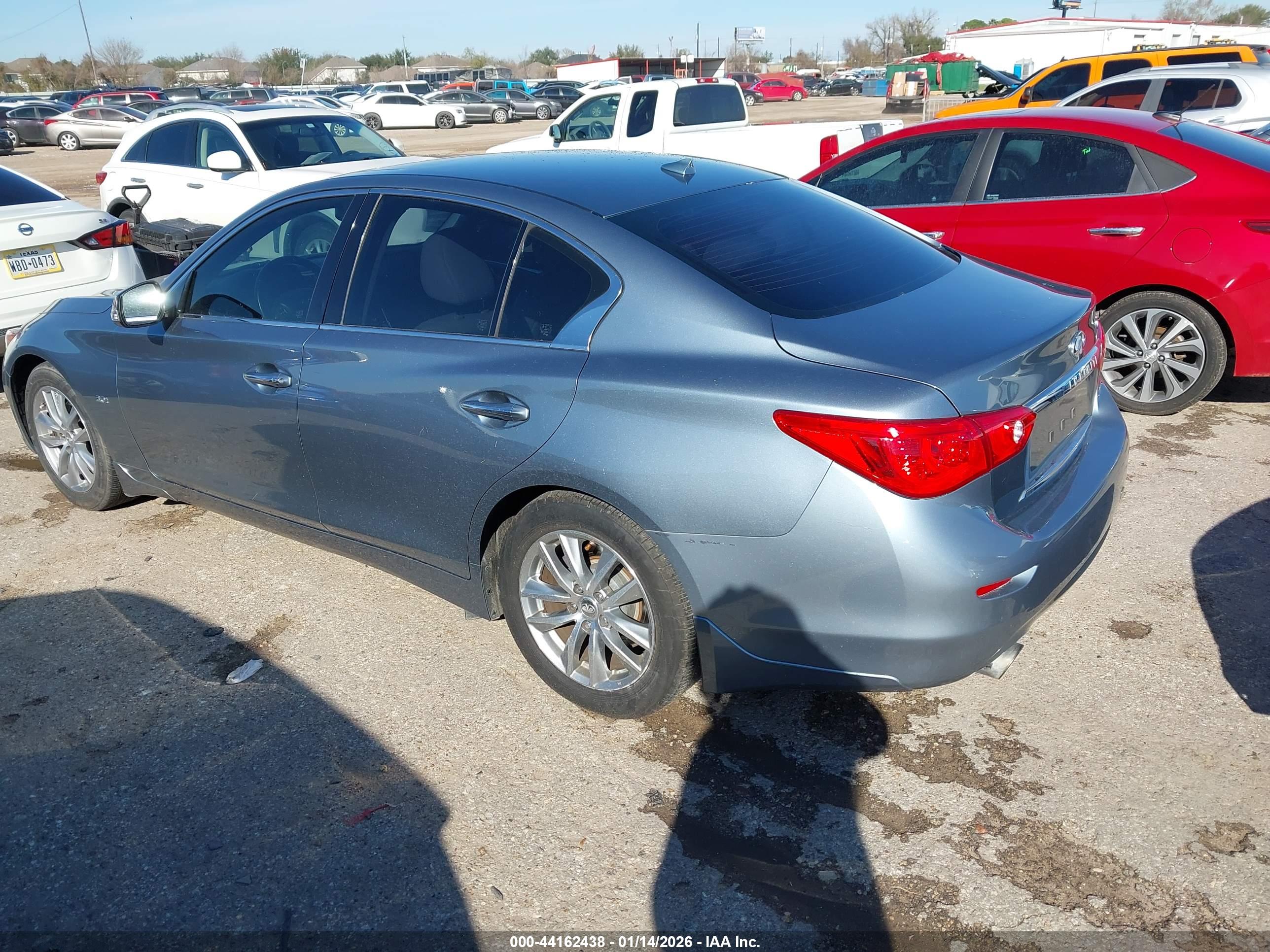 INFINITI Q50 image 3