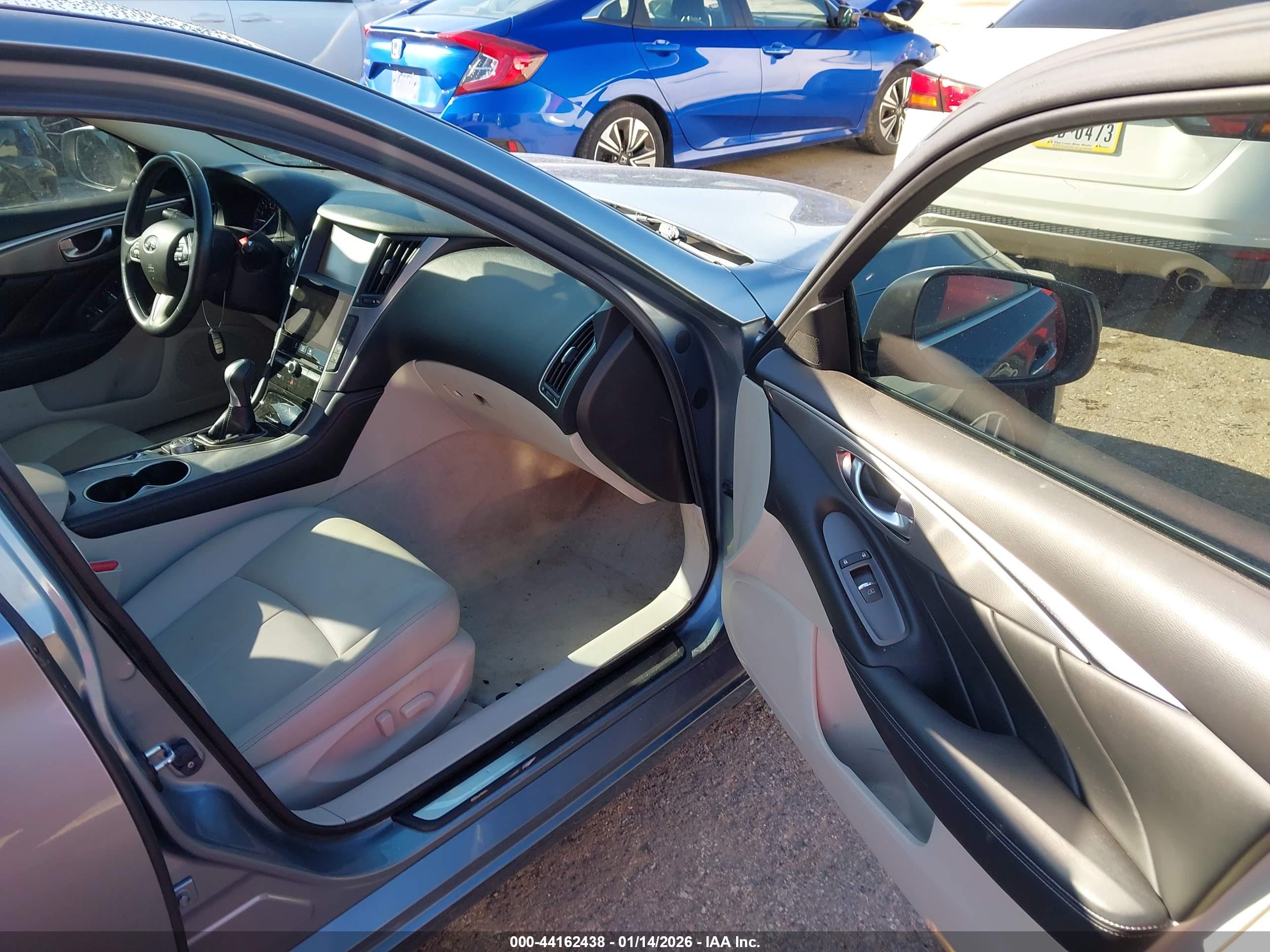 INFINITI Q50 image 5