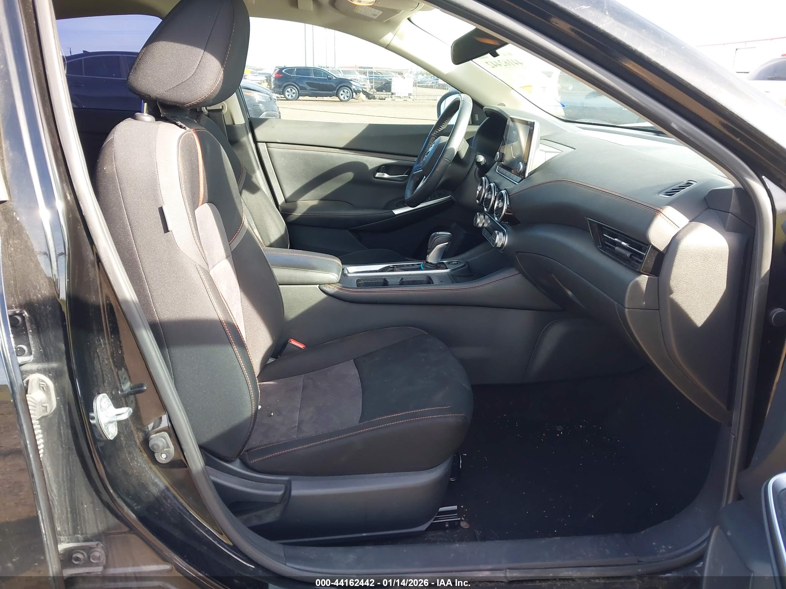 NISSAN SENTRA image 5