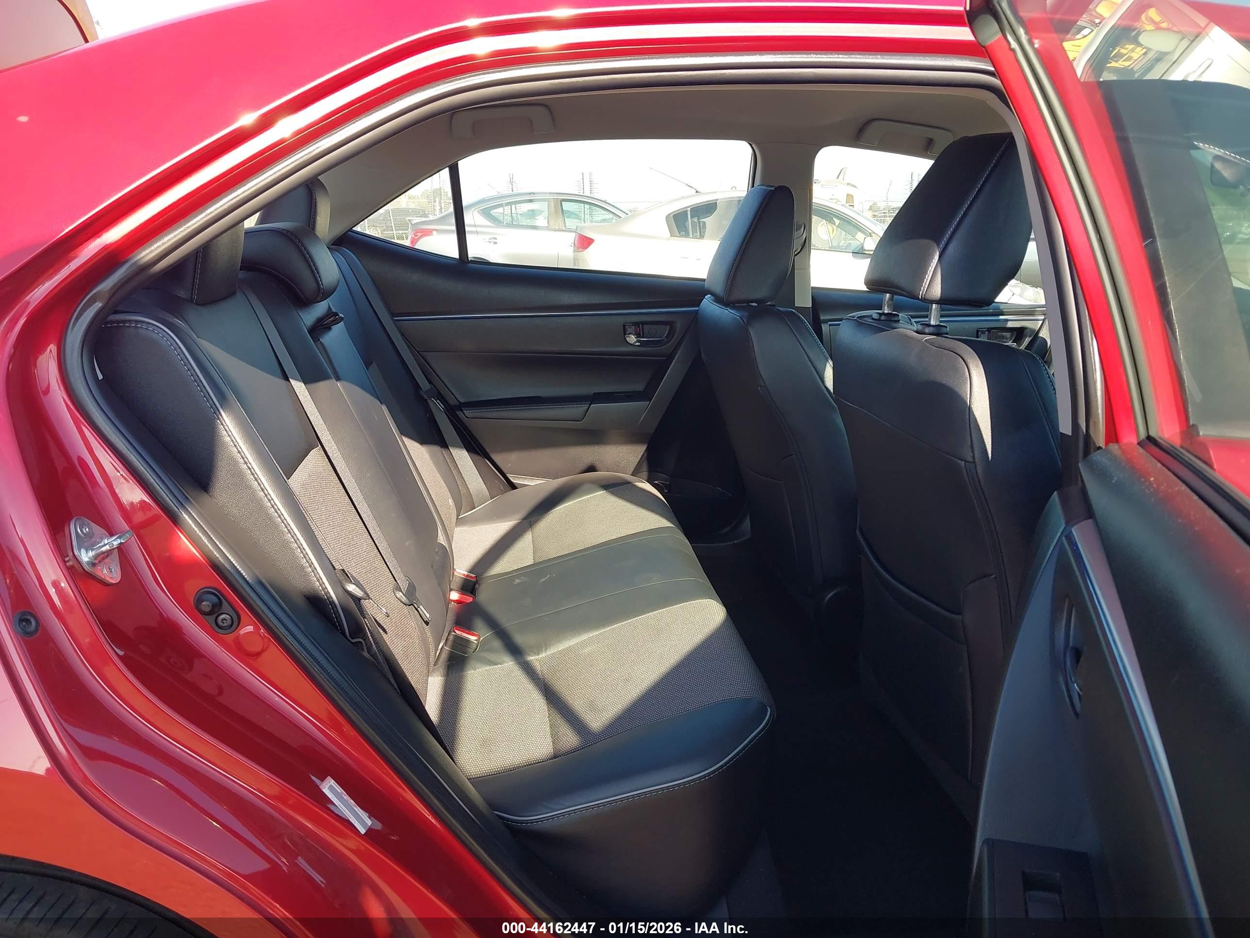 TOYOTA COROLLA image 8