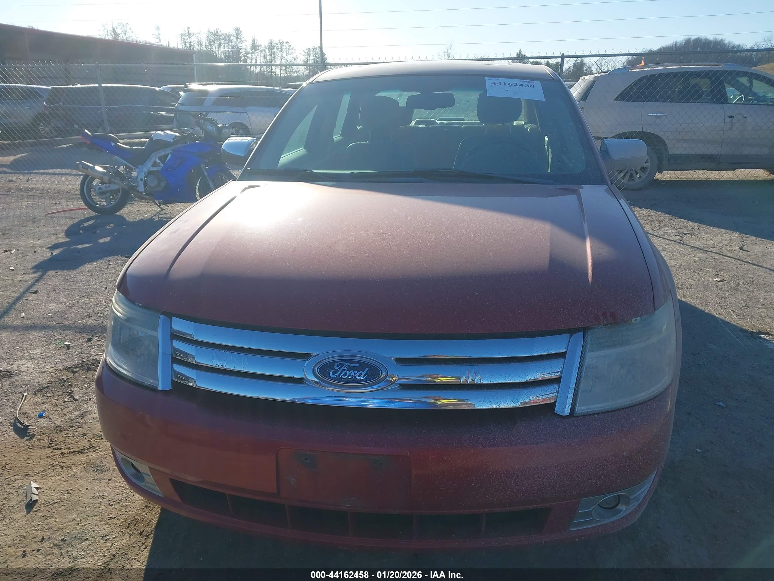 FORD TAURUS image 6