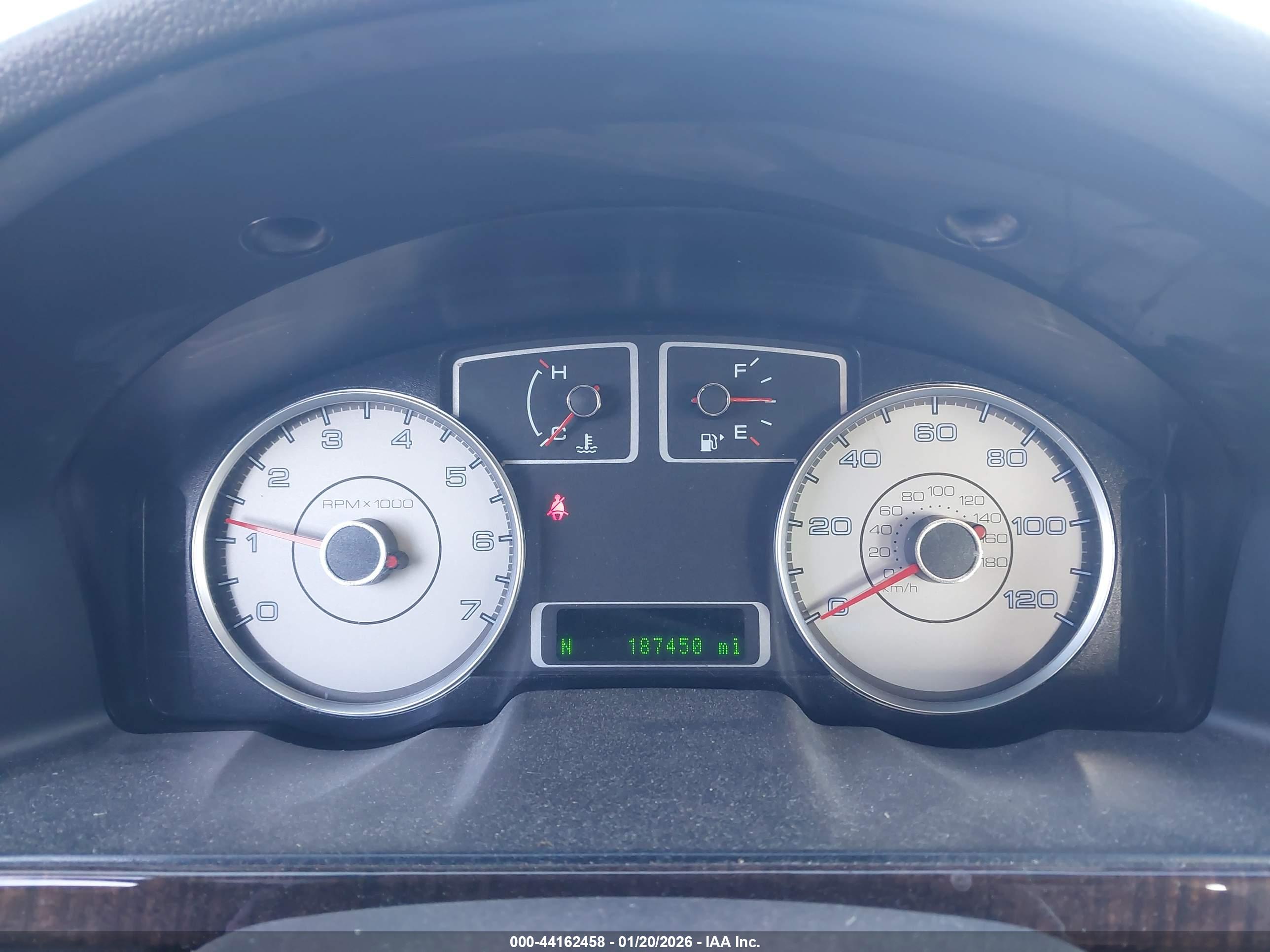 FORD TAURUS image 7