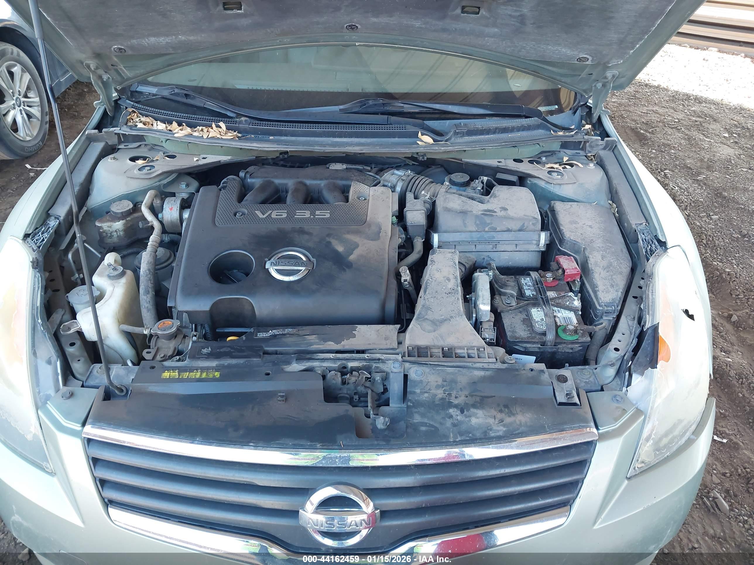 NISSAN ALTIMA image 10