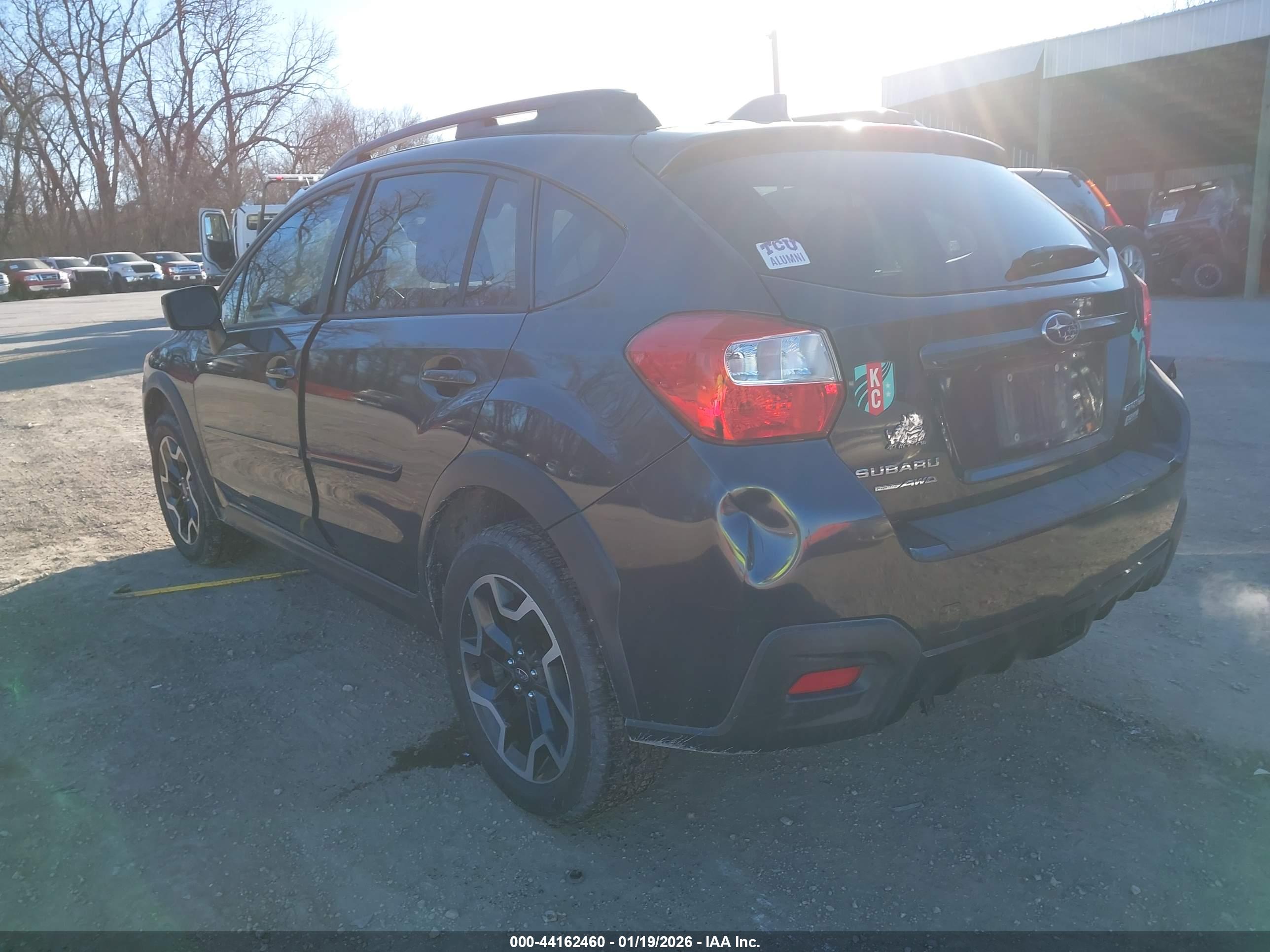 SUBARU CROSSTREK image 3