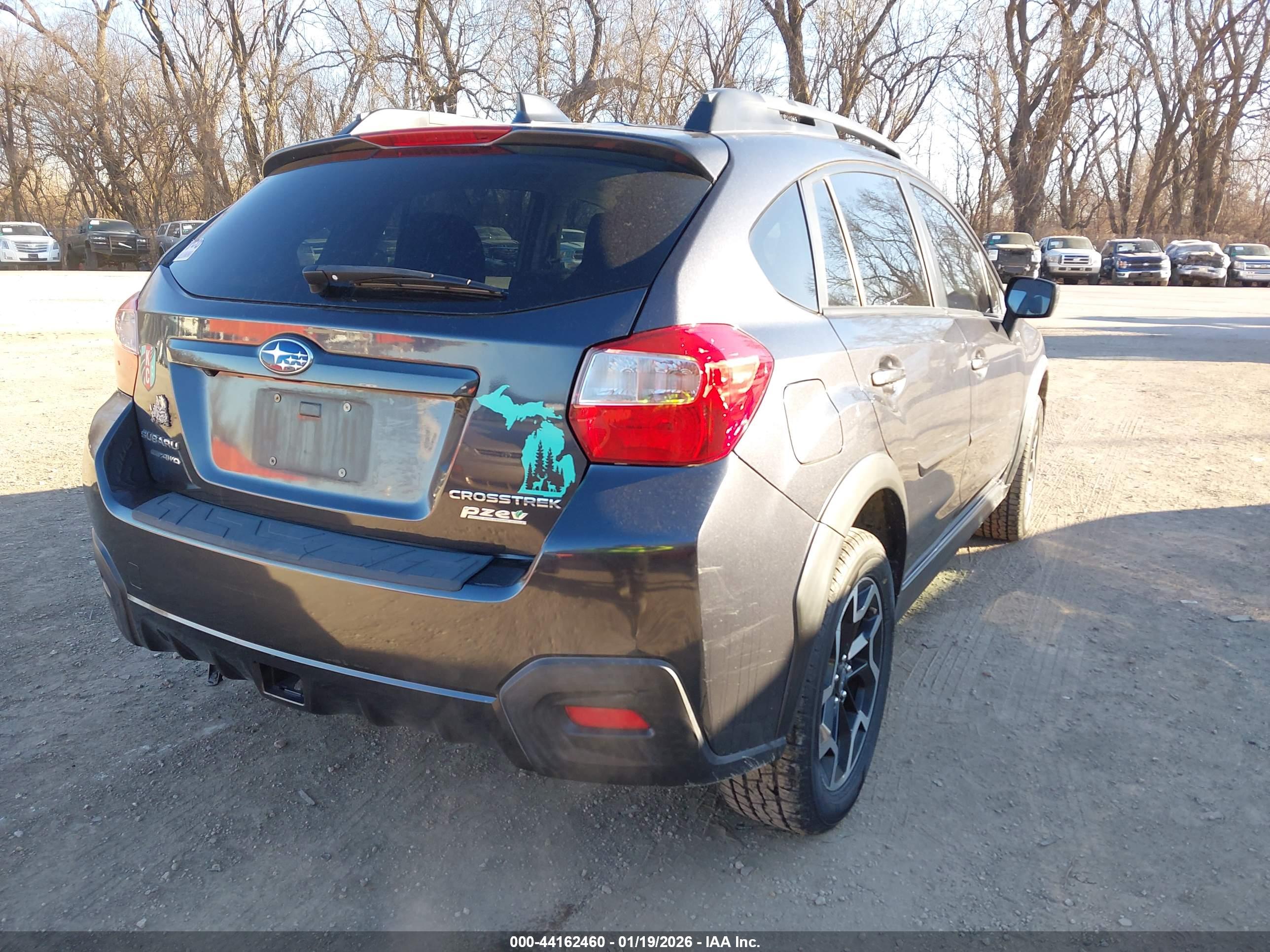 SUBARU CROSSTREK image 4