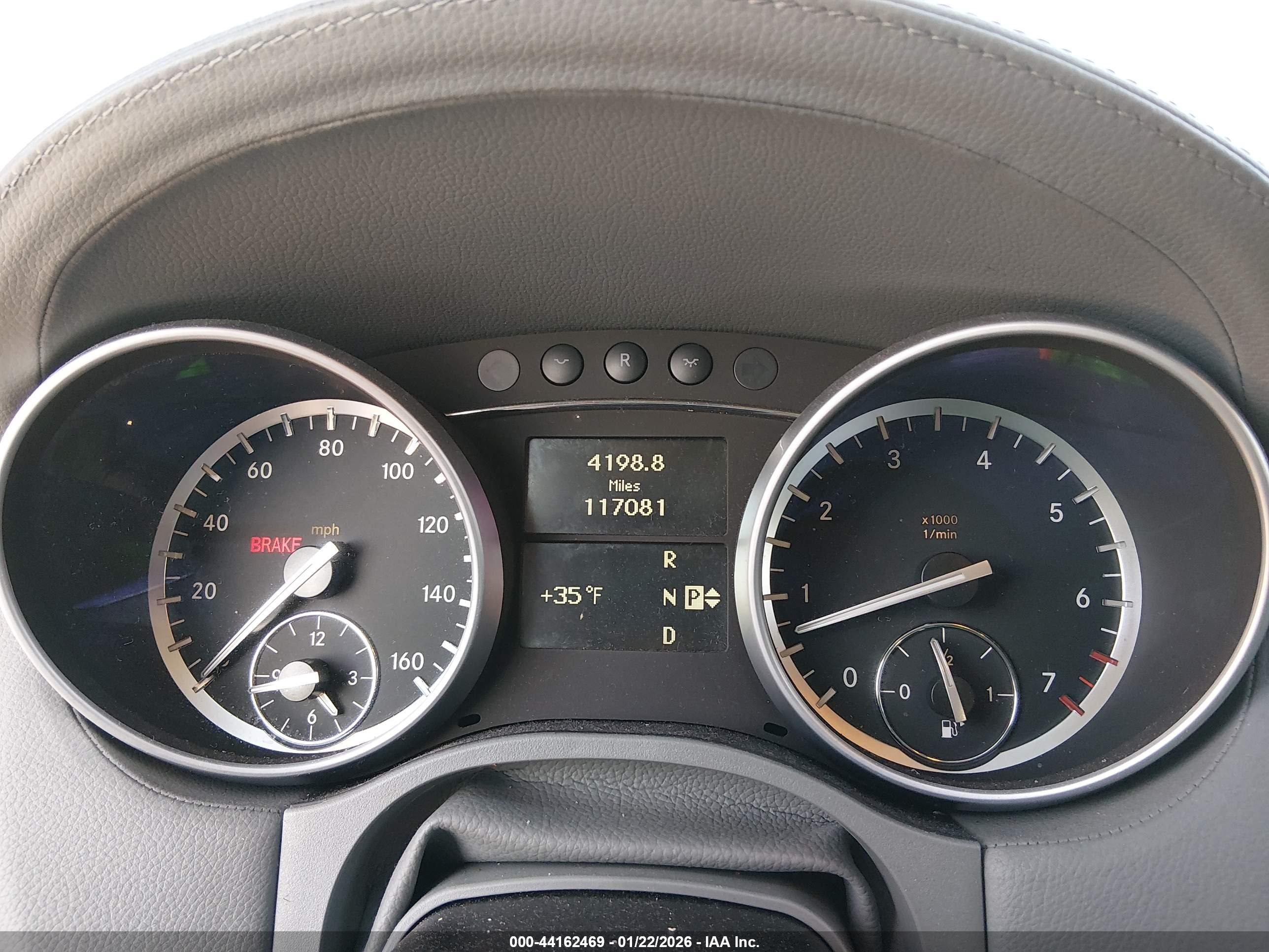 MERCEDES-BENZ GL image 7