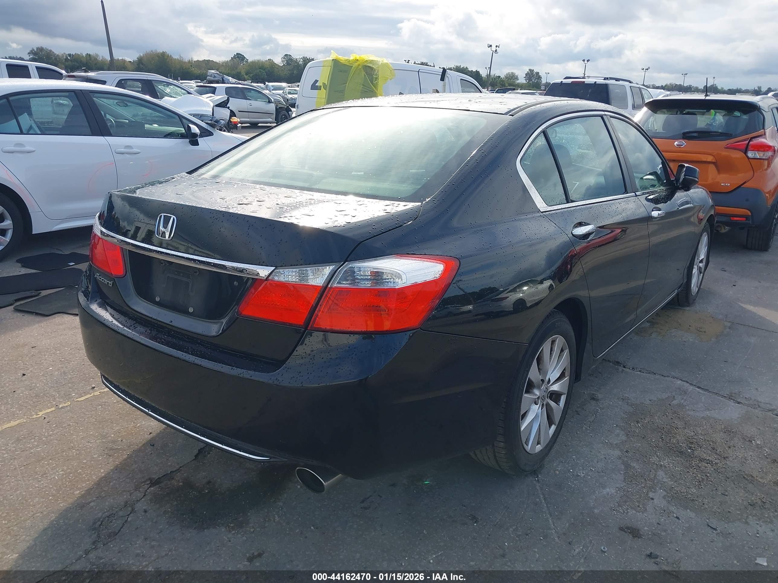 HONDA ACCORD image 4