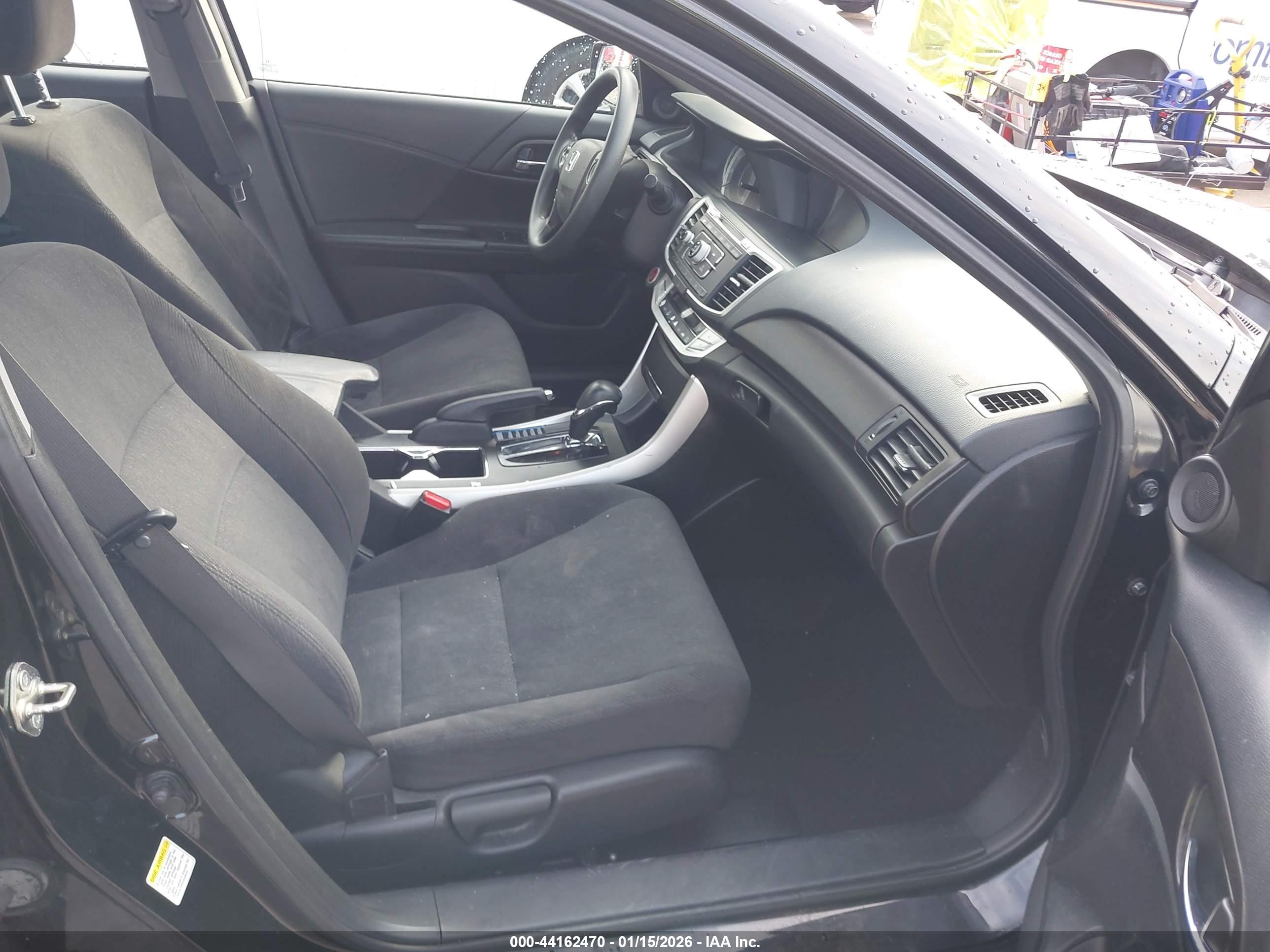 HONDA ACCORD image 5