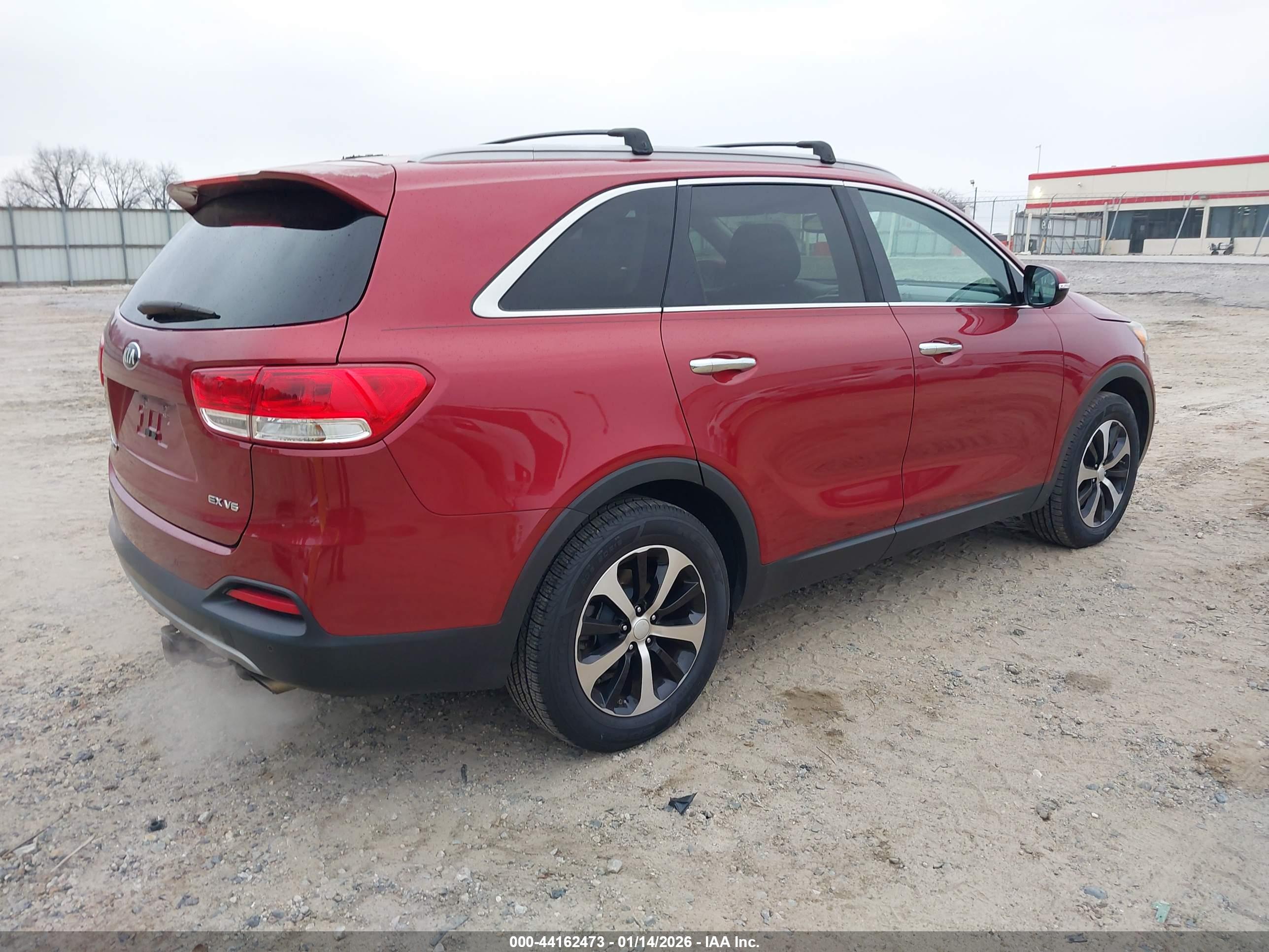 KIA SORENTO image 4