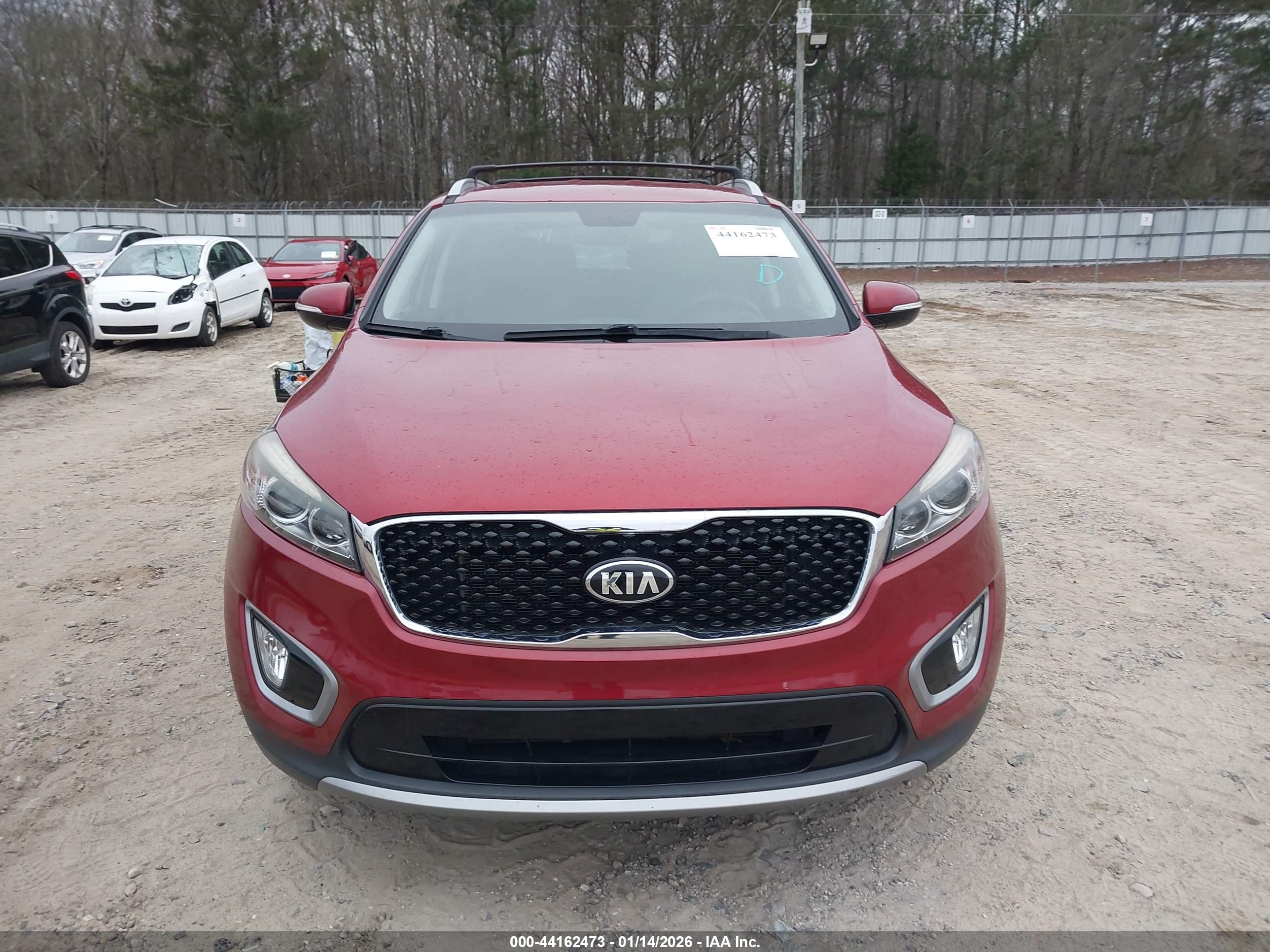 KIA SORENTO image 6