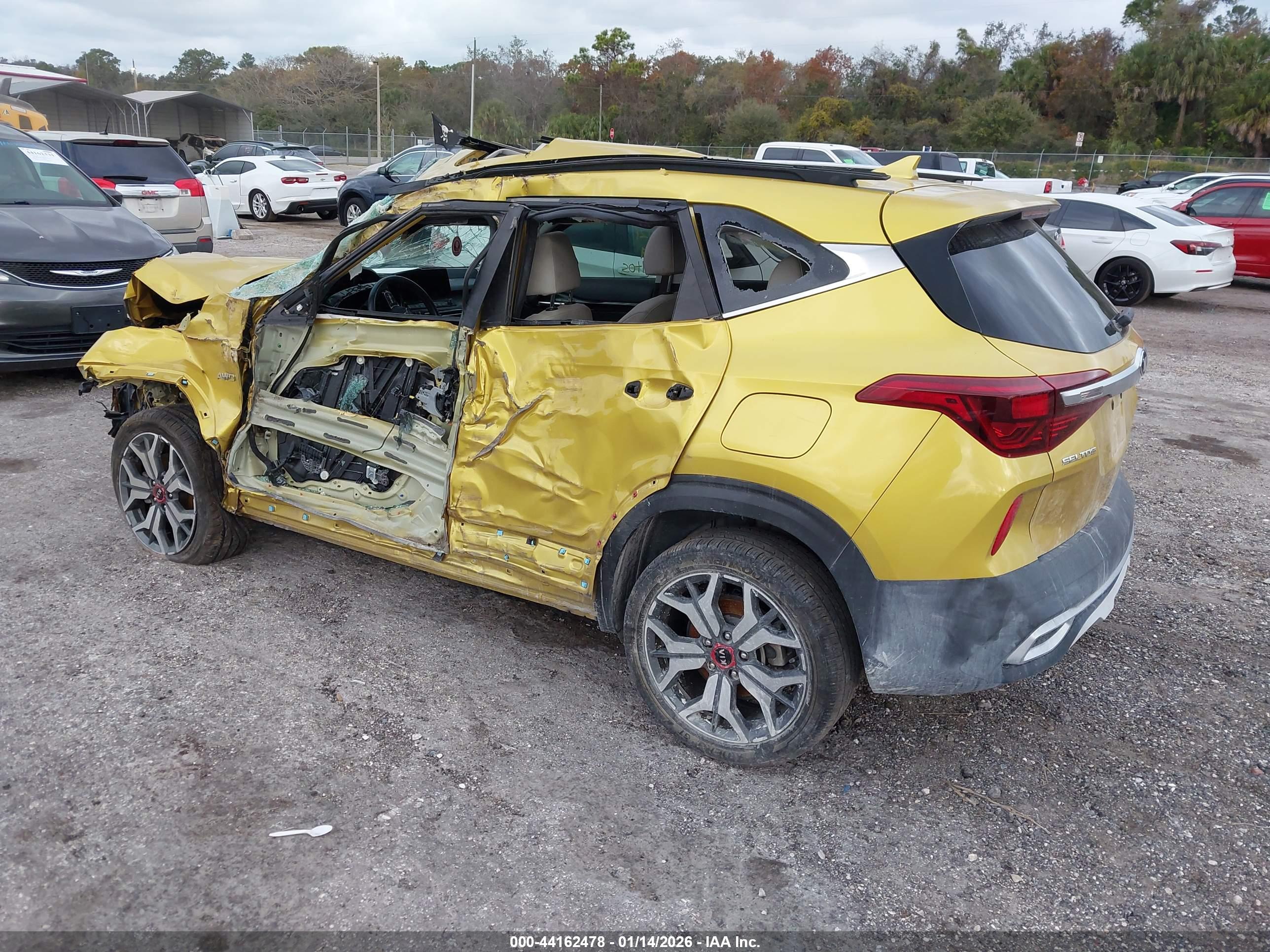 KIA SELTOS image 3
