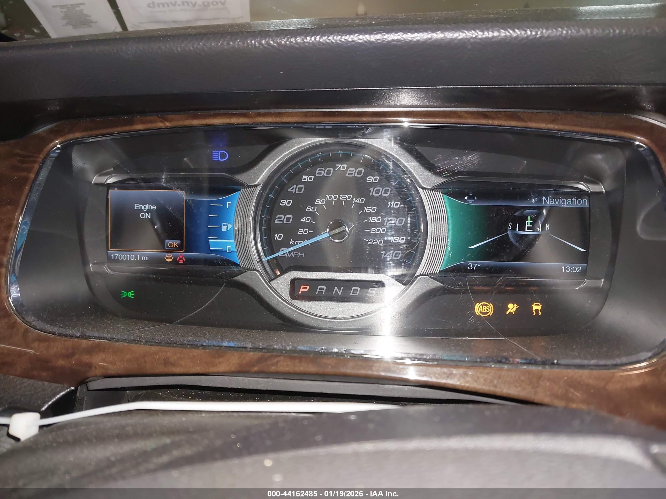 FORD TAURUS image 7