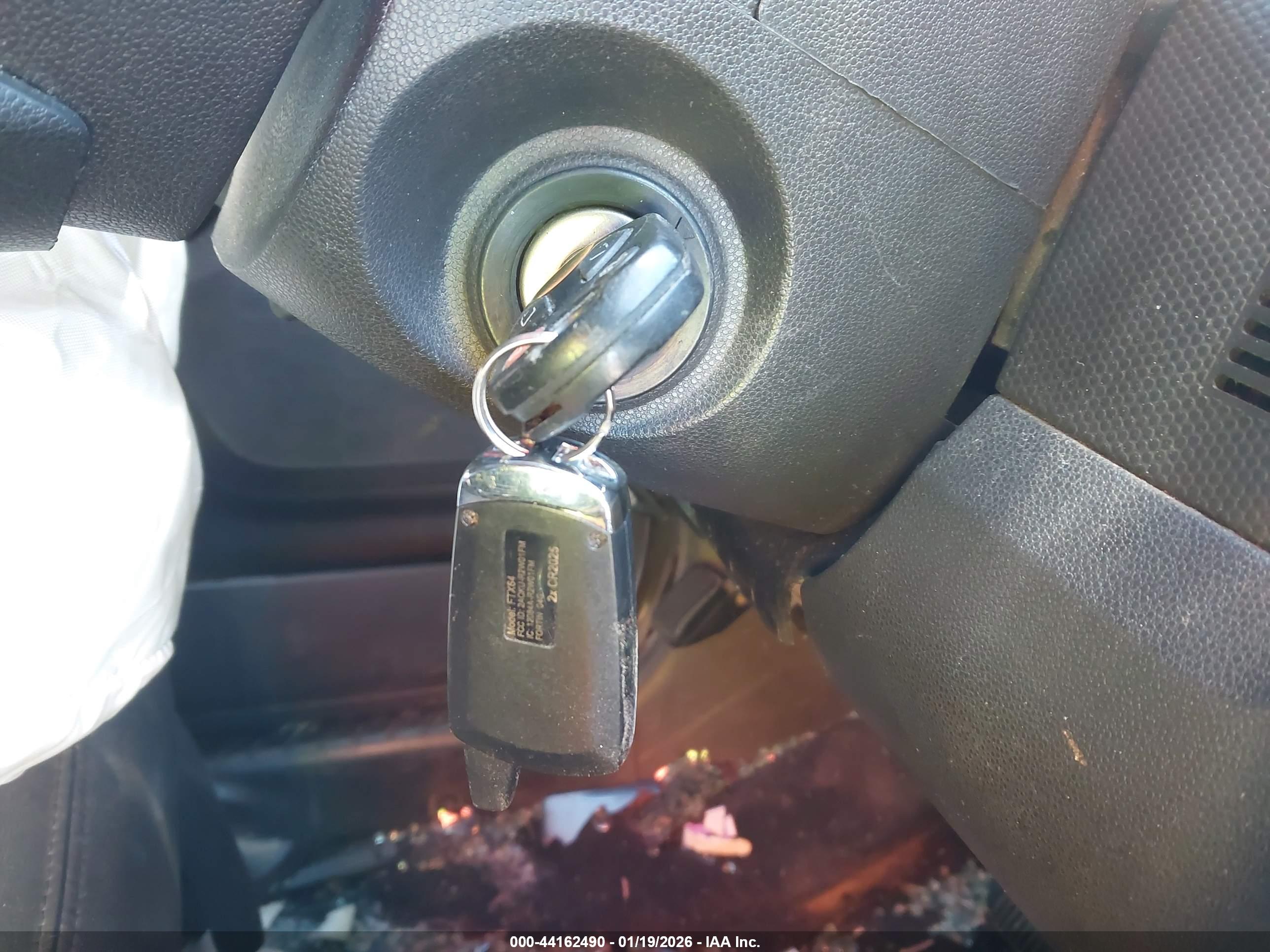 FORD ESCAPE image 11