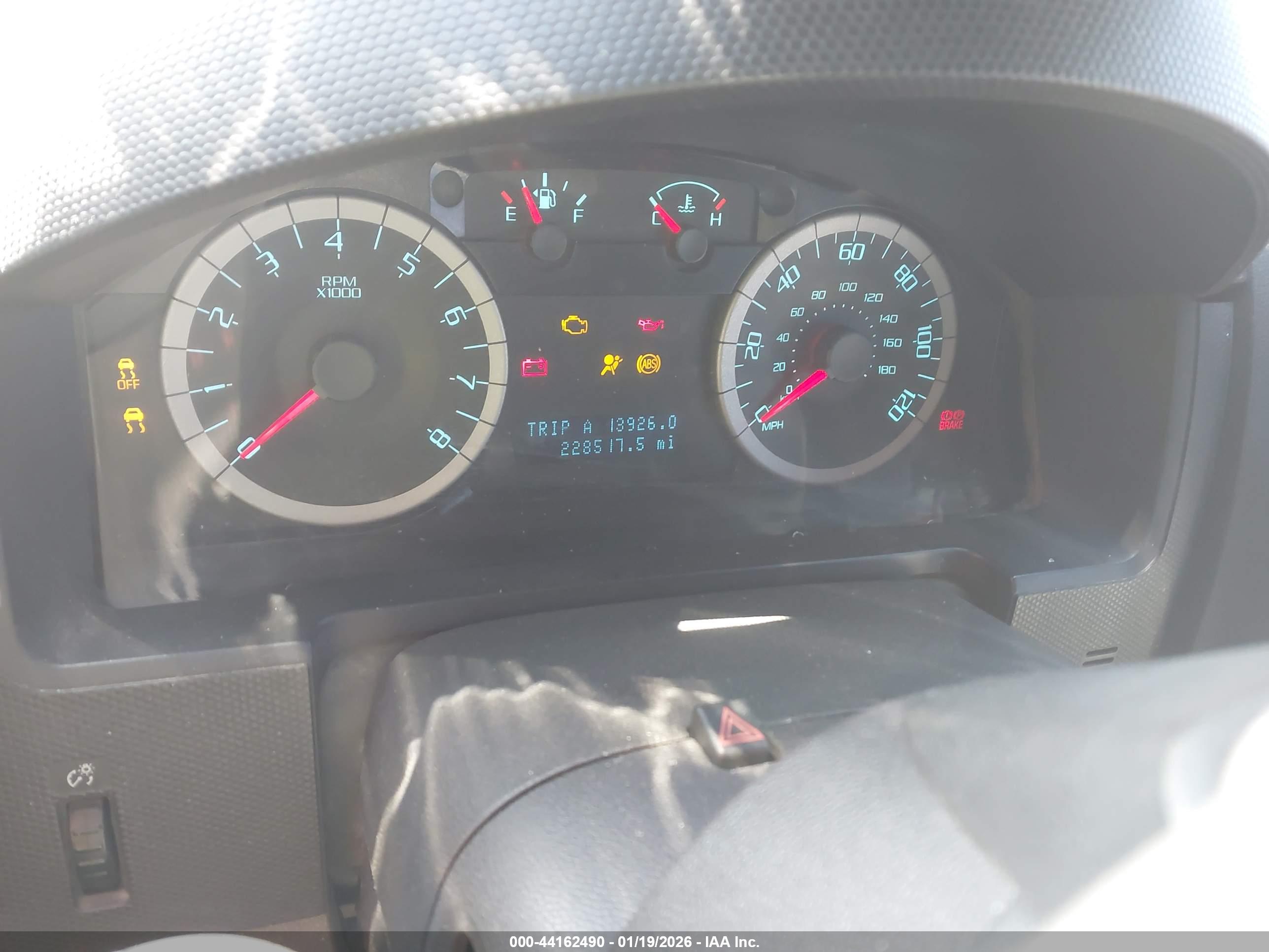 FORD ESCAPE image 7