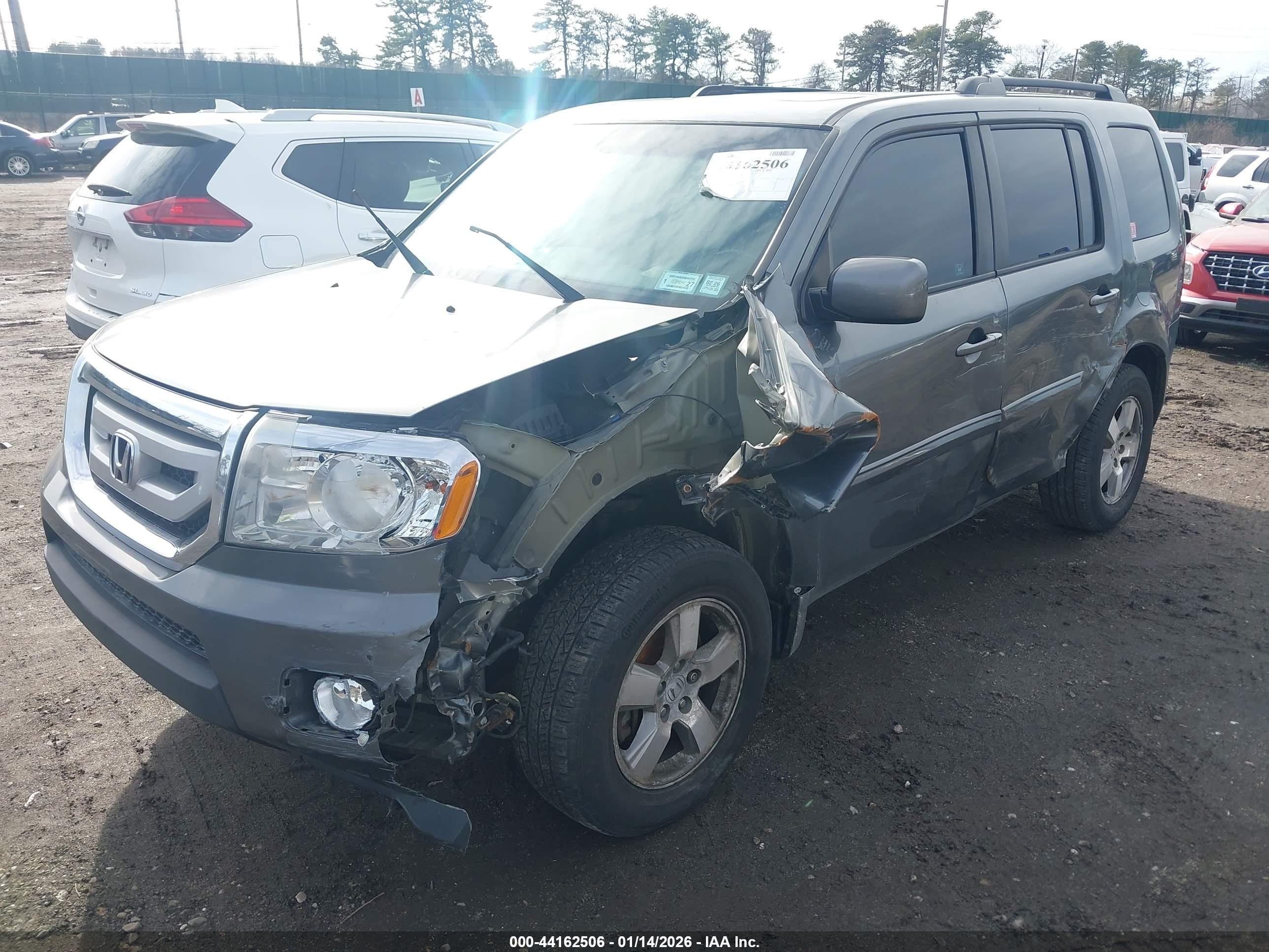 HONDA PILOT image 2