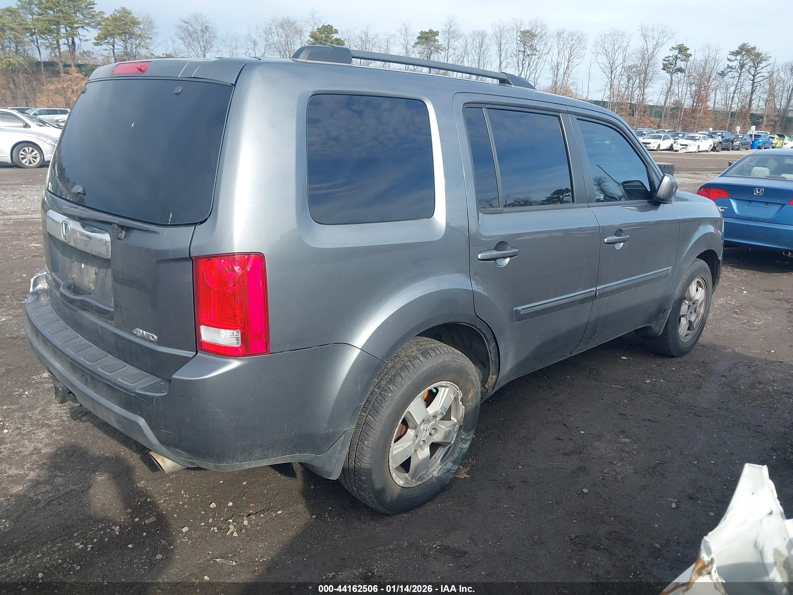 HONDA PILOT image 4