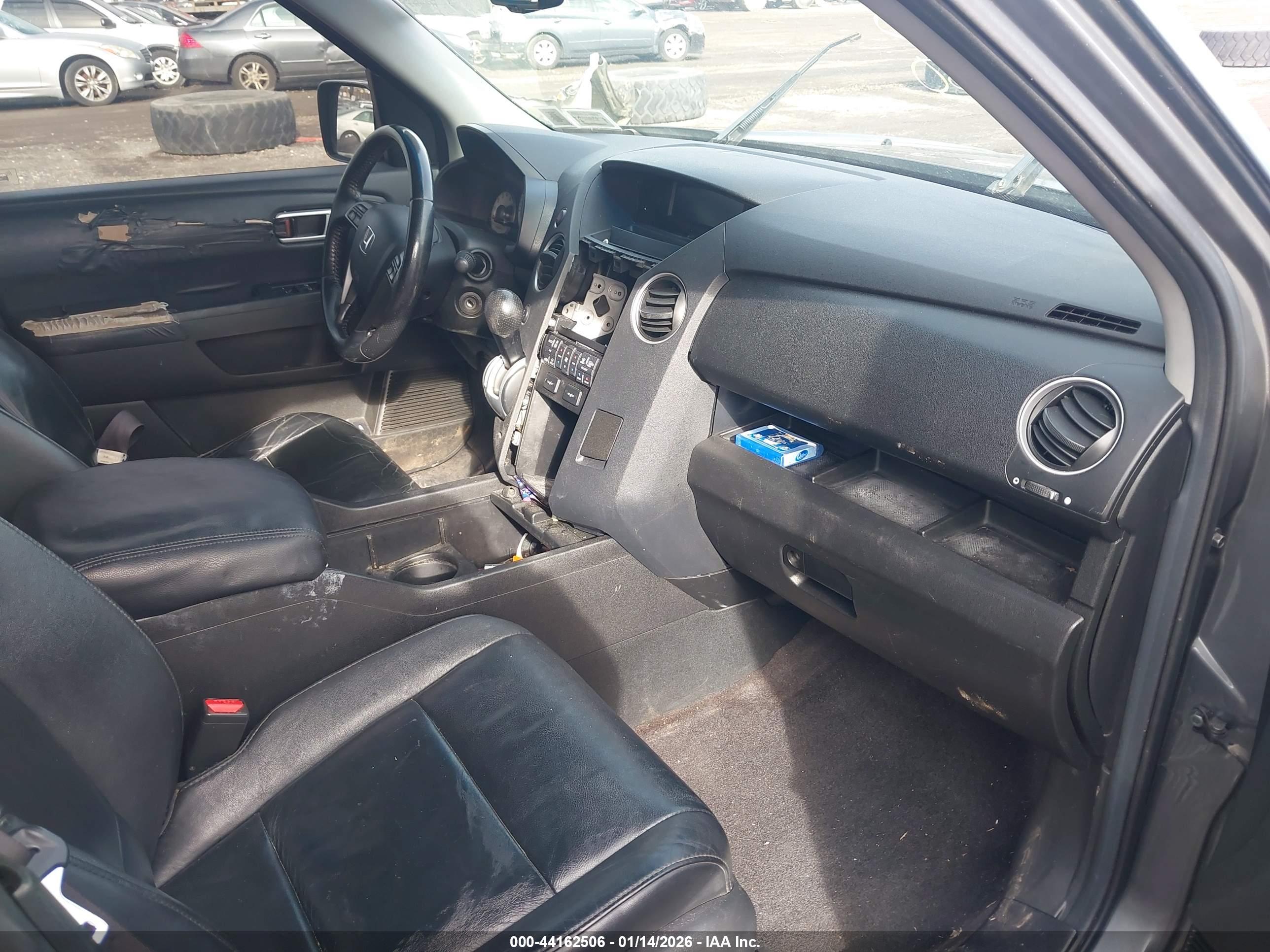 HONDA PILOT image 5
