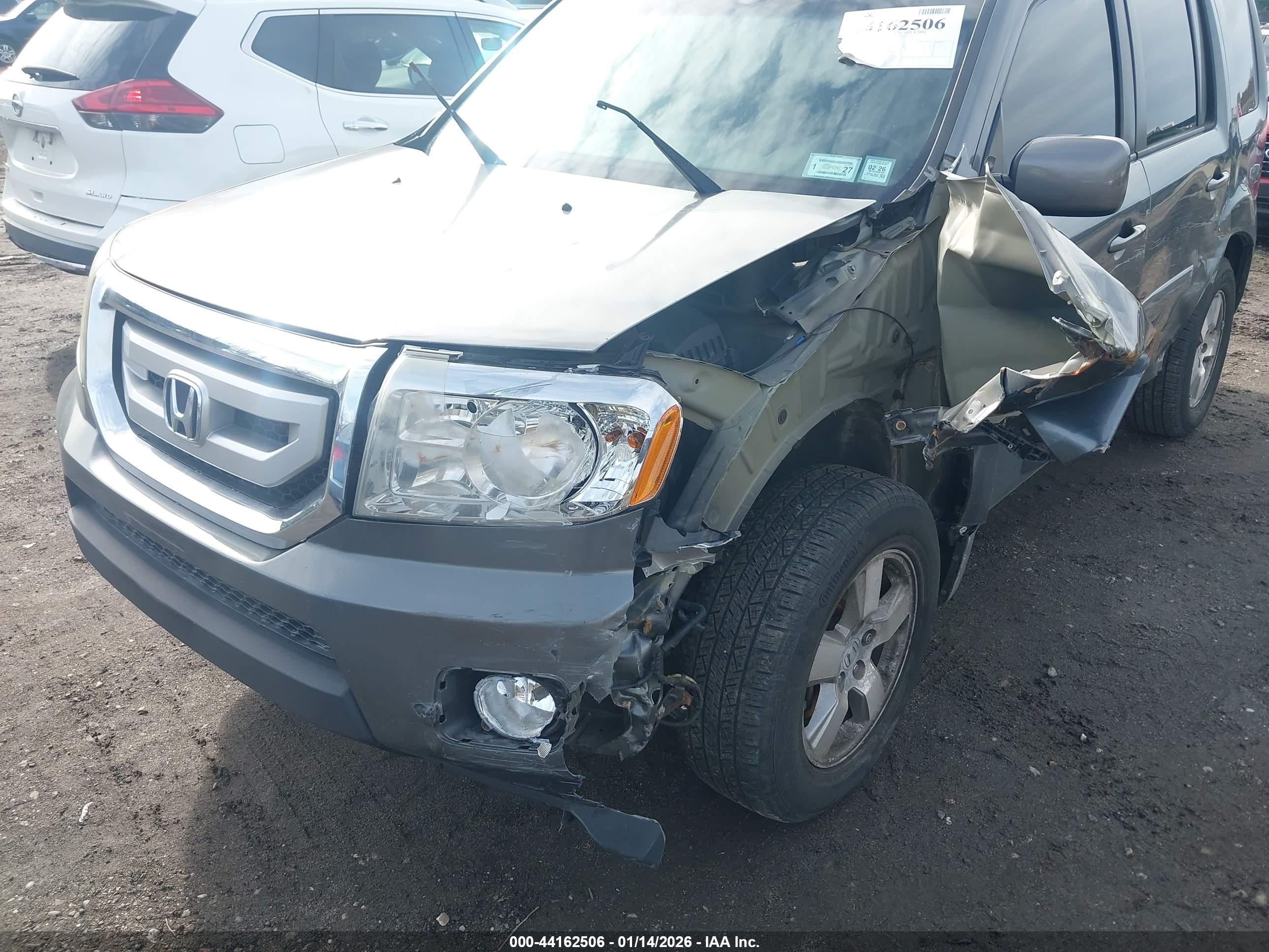 HONDA PILOT image 6