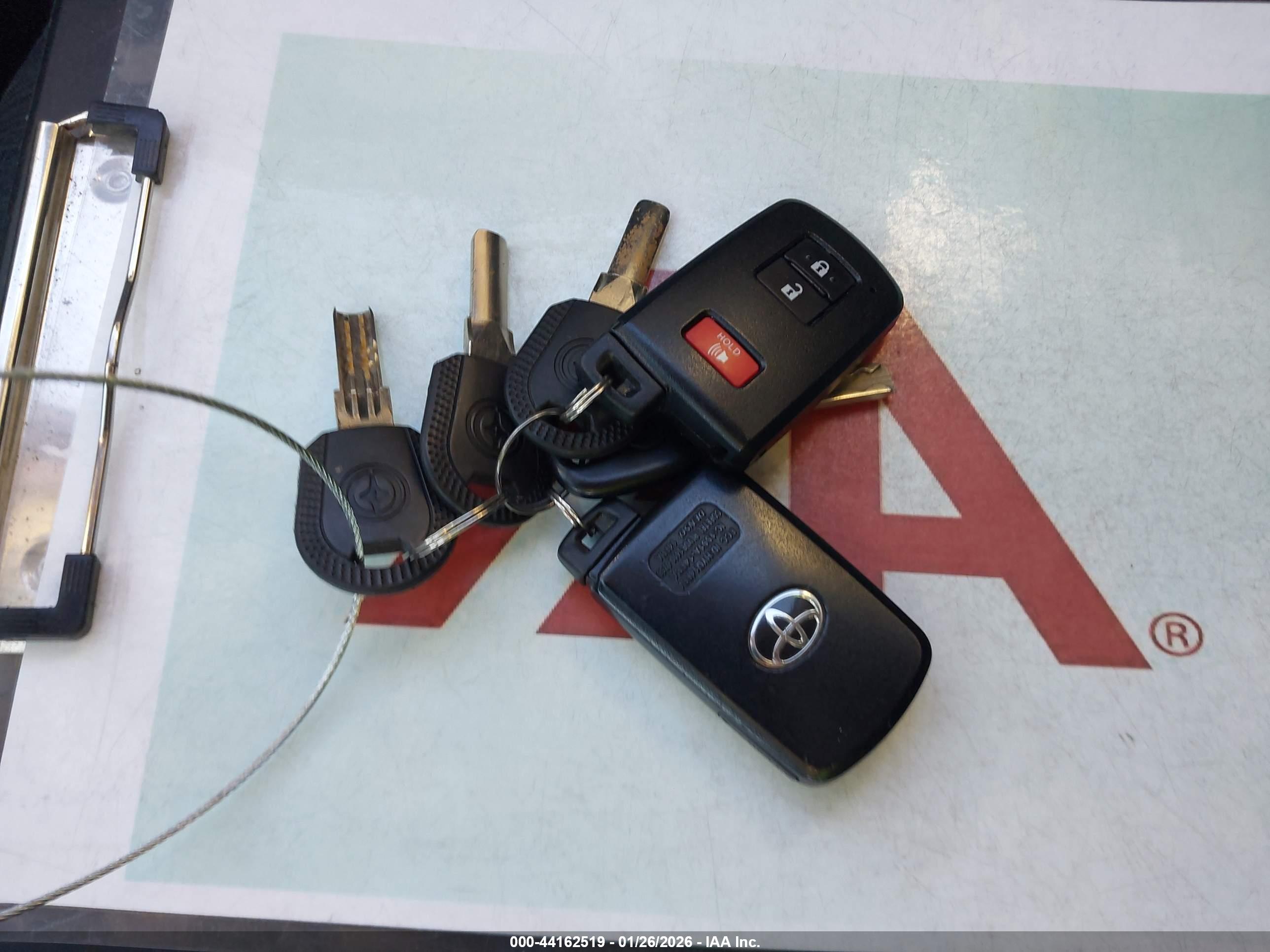 TOYOTA TACOMA image 11