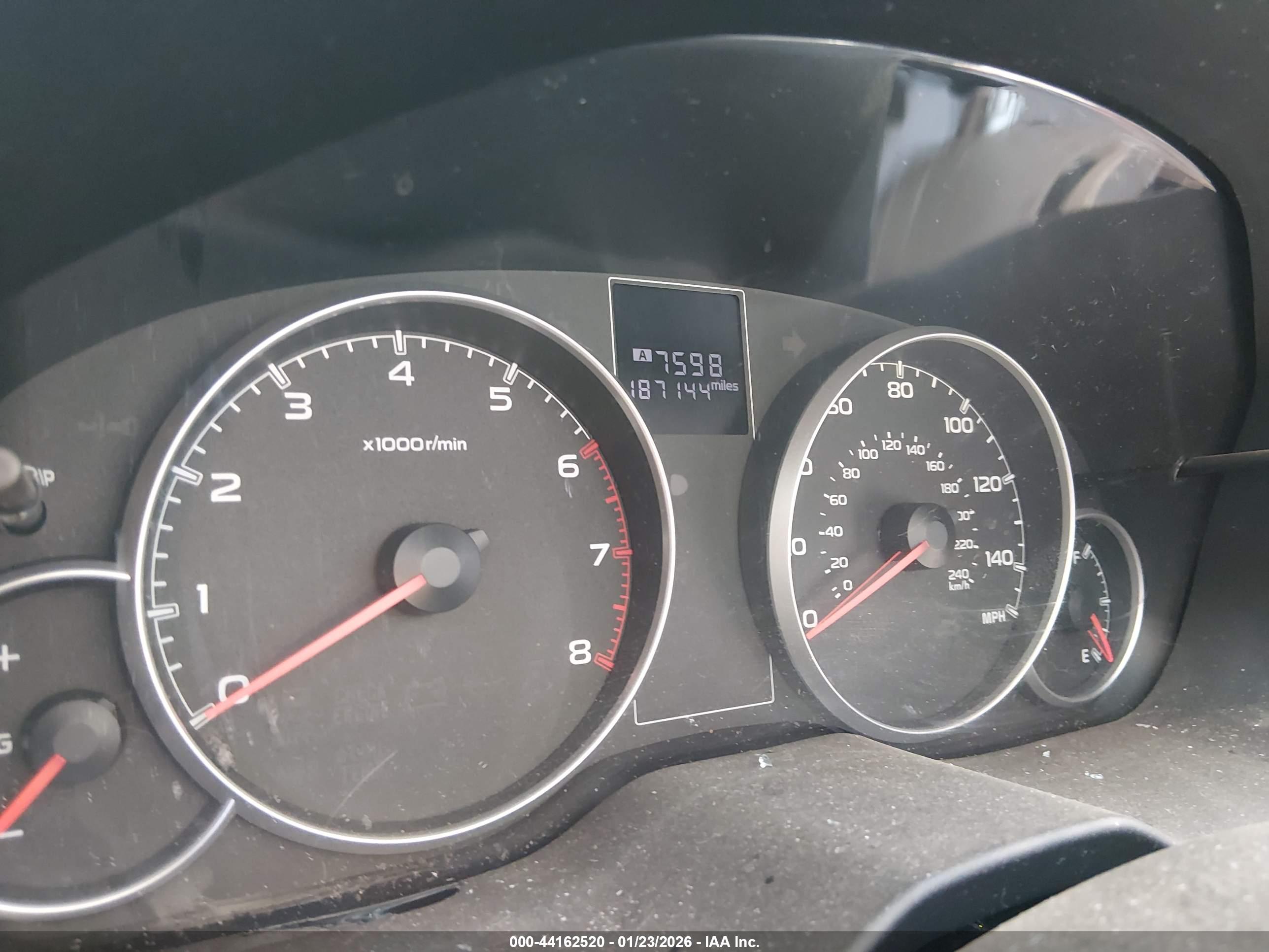 SUBARU LEGACY image 7