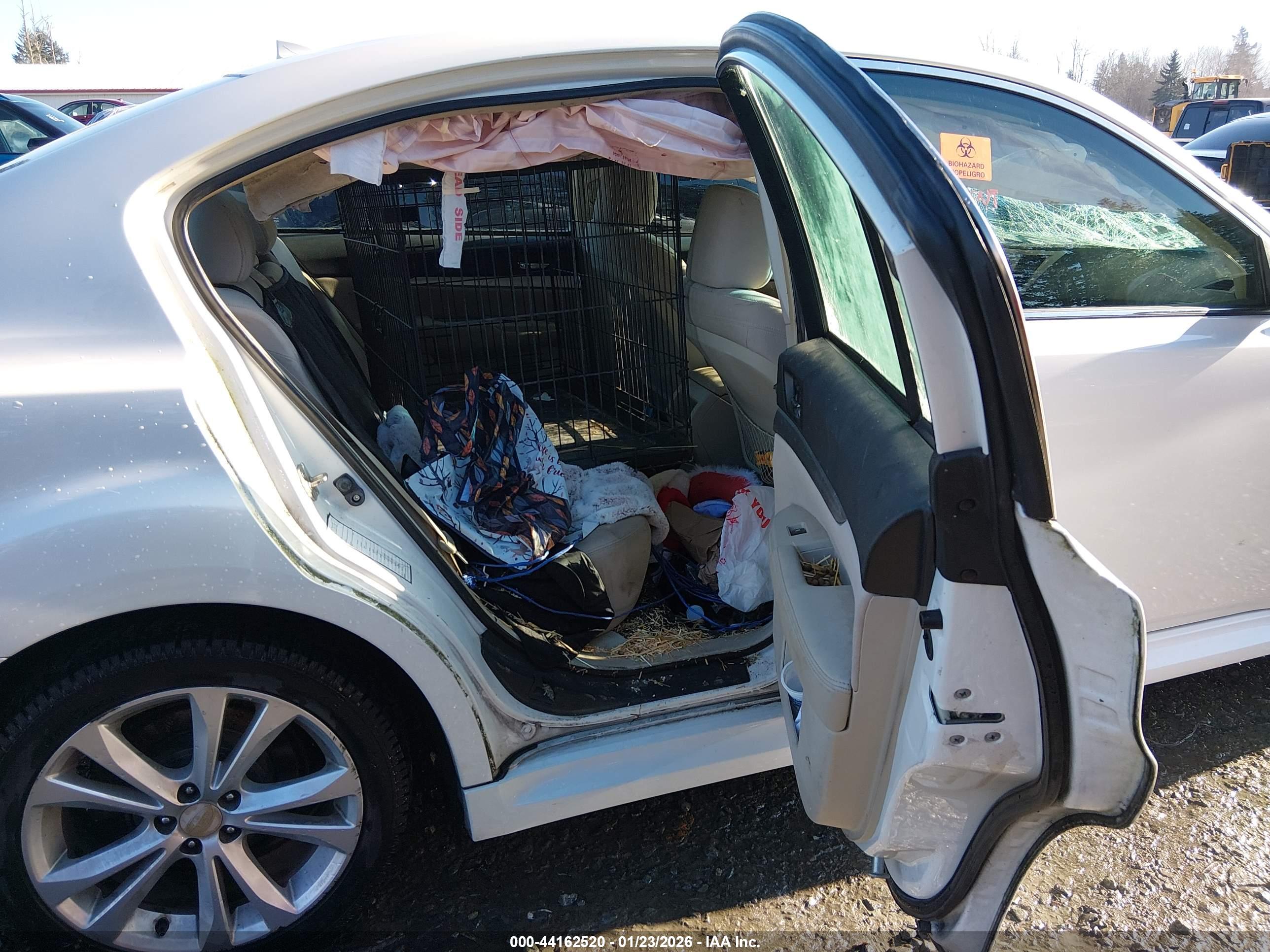 SUBARU LEGACY image 8