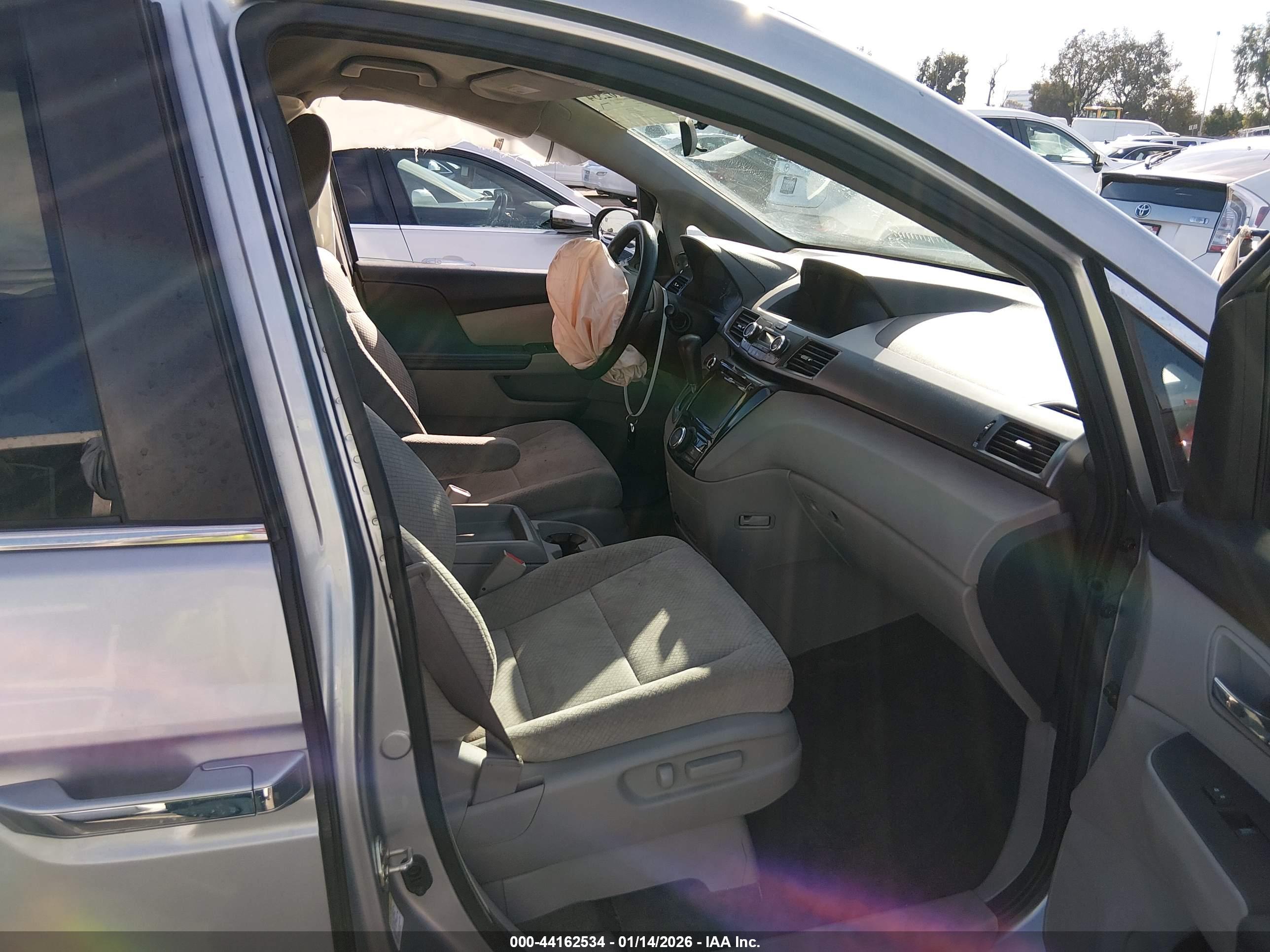 HONDA ODYSSEY image 5