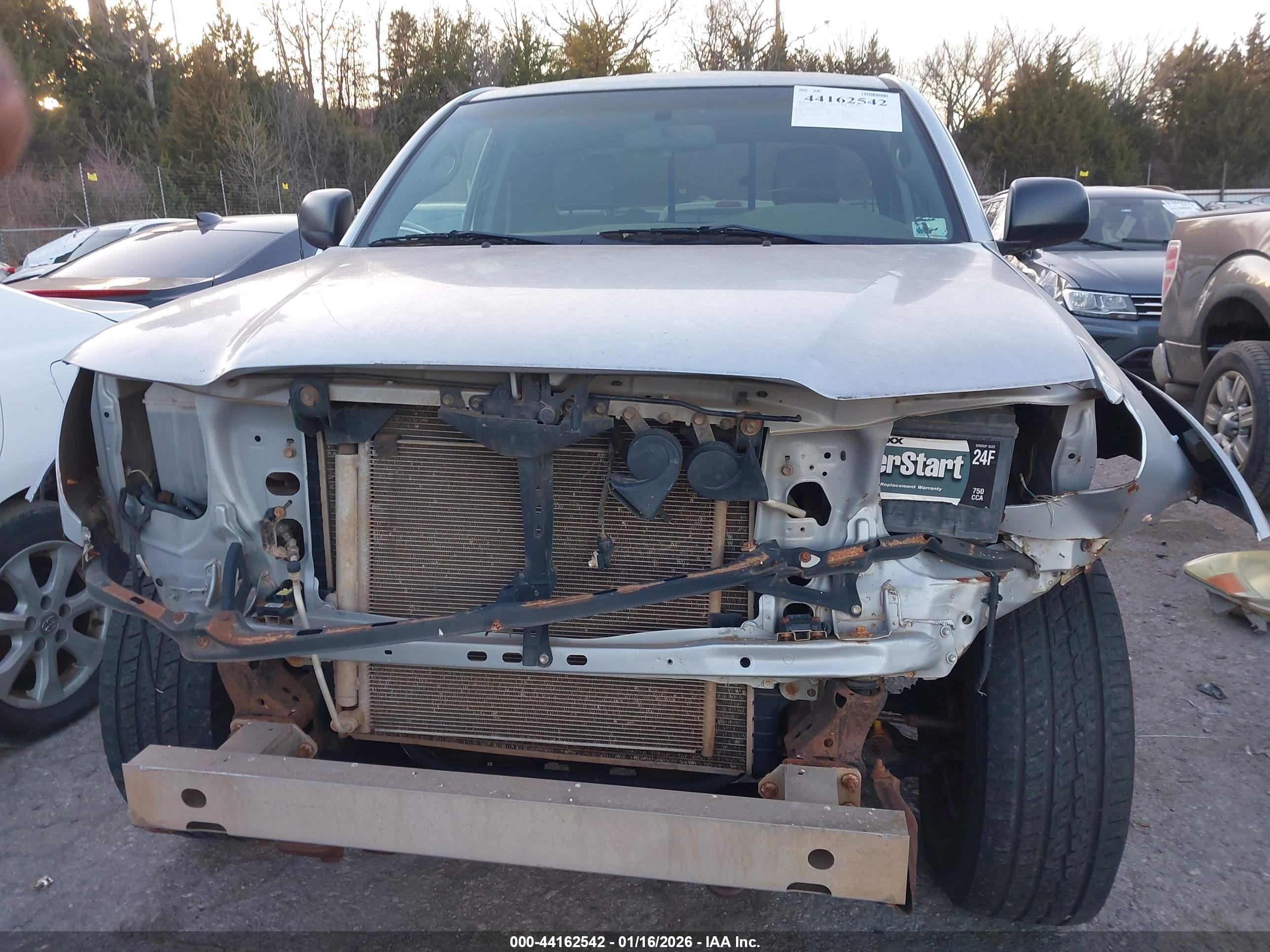 TOYOTA TACOMA image 6