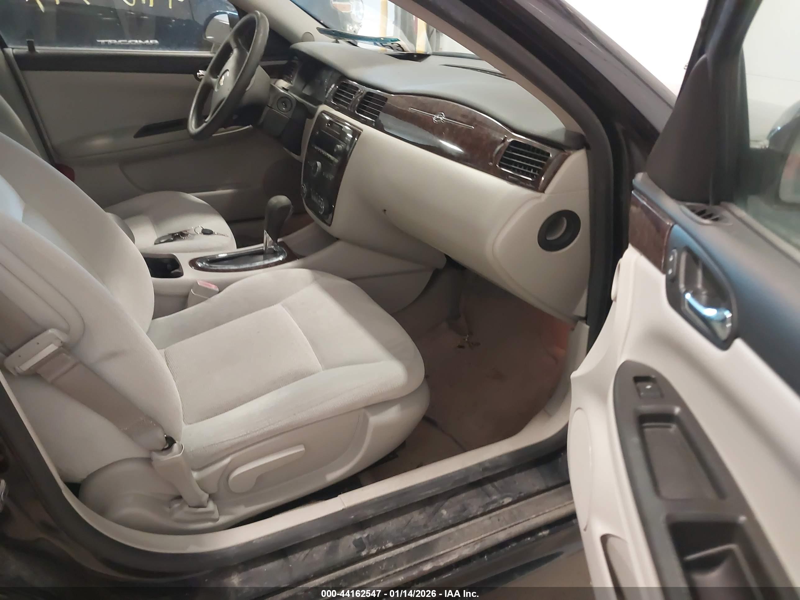 CHEVROLET IMPALA image 5