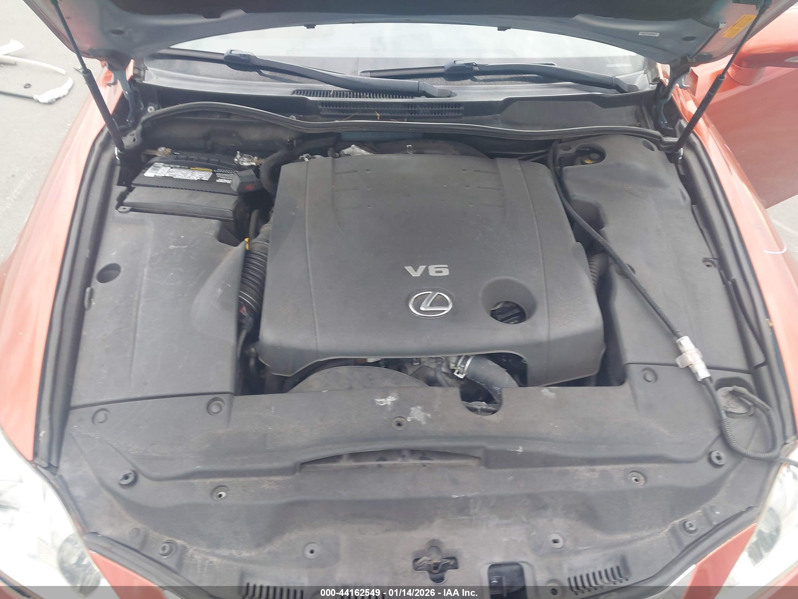LEXUS IS image 10