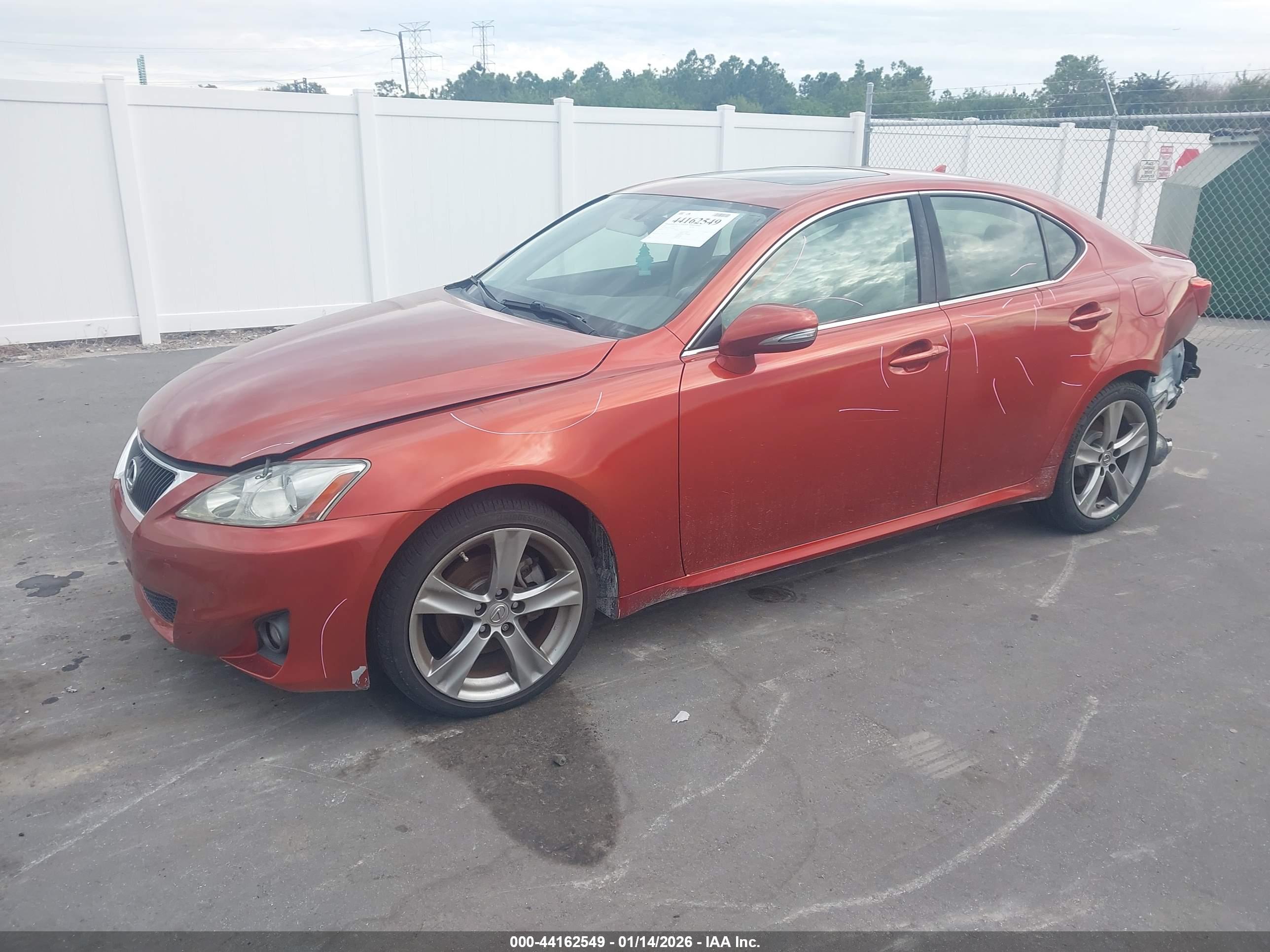 LEXUS IS image 2