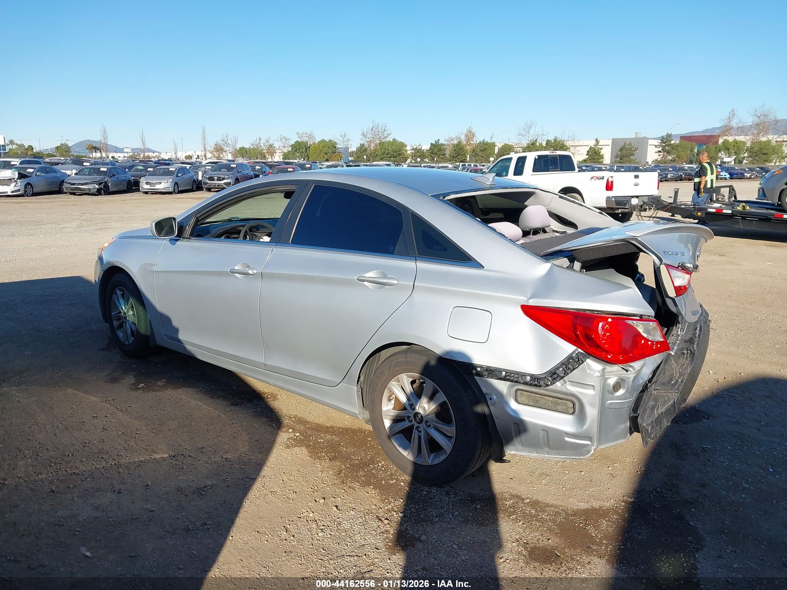 HYUNDAI SONATA image 3