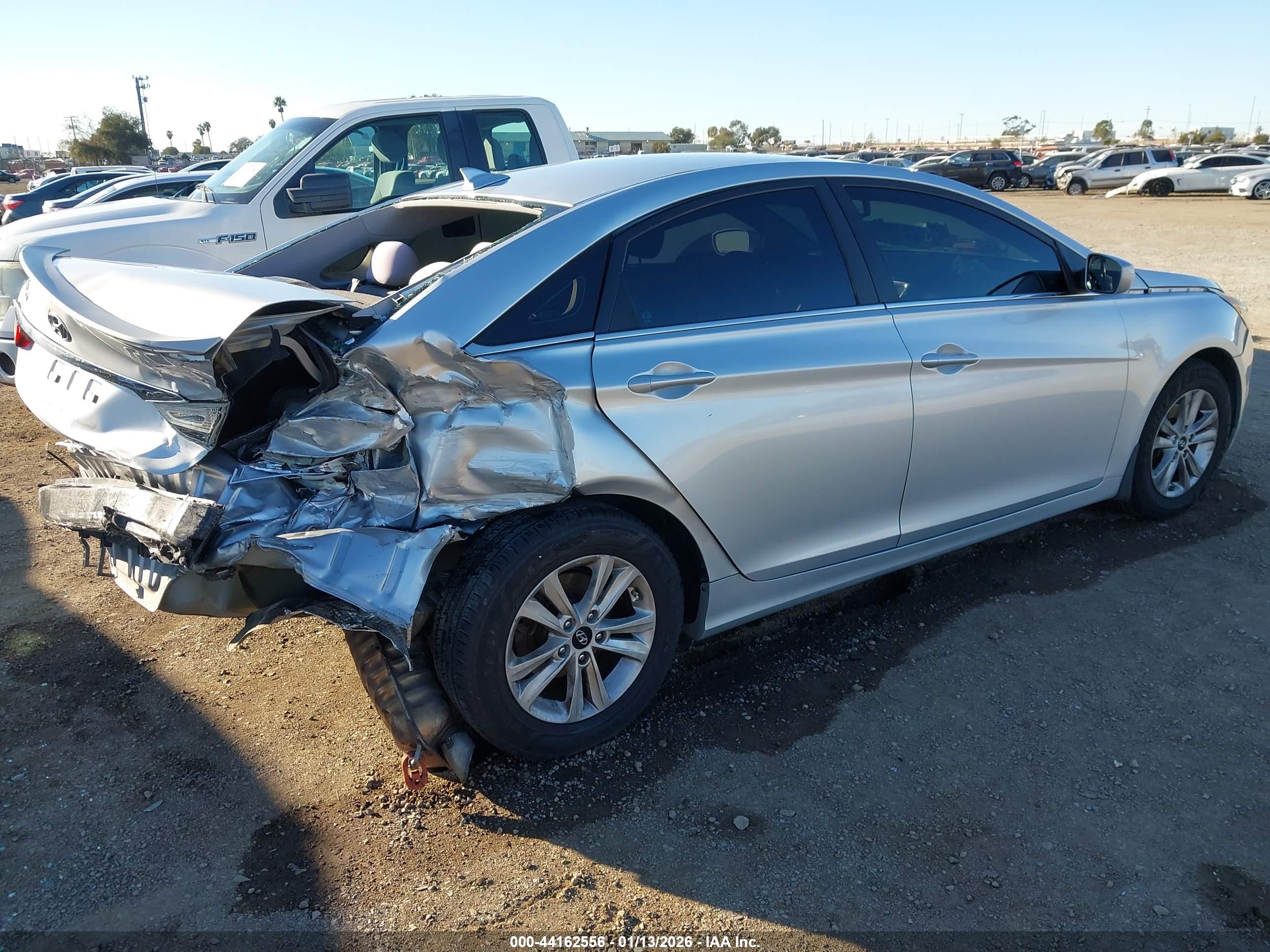 HYUNDAI SONATA image 4
