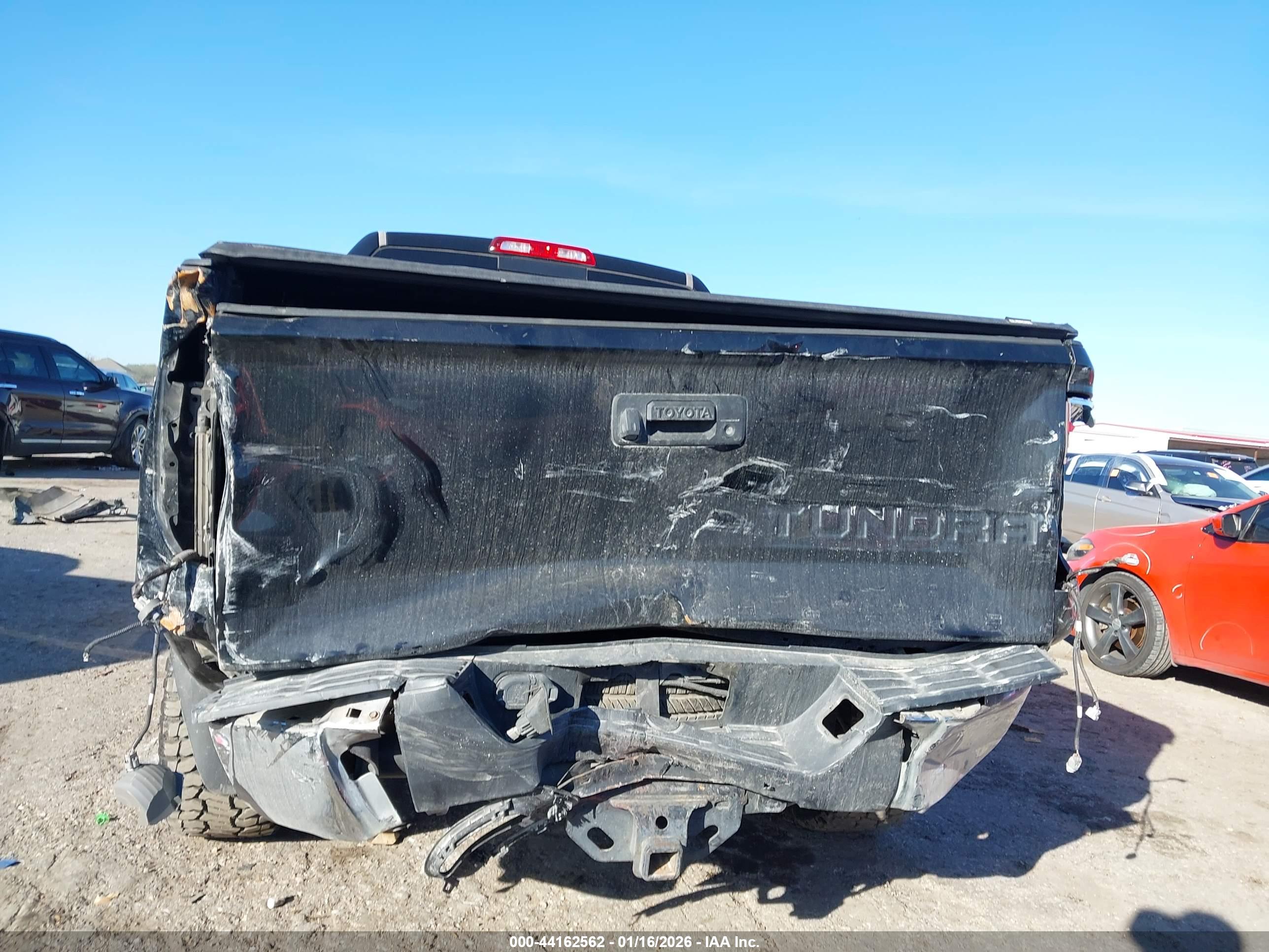 TOYOTA TUNDRA image 6
