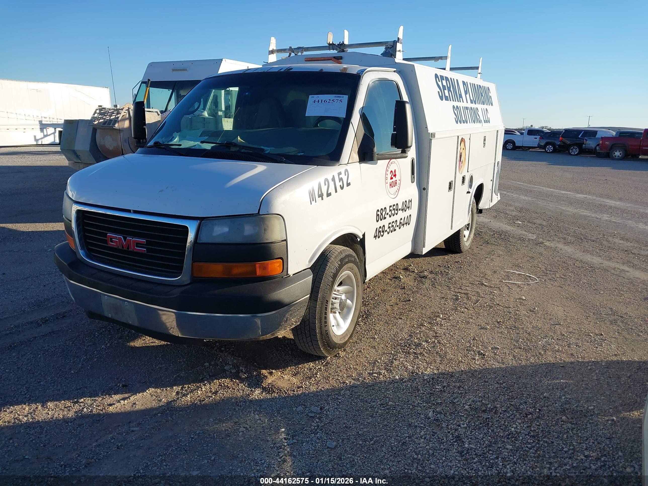 GMC SAVANA image 2