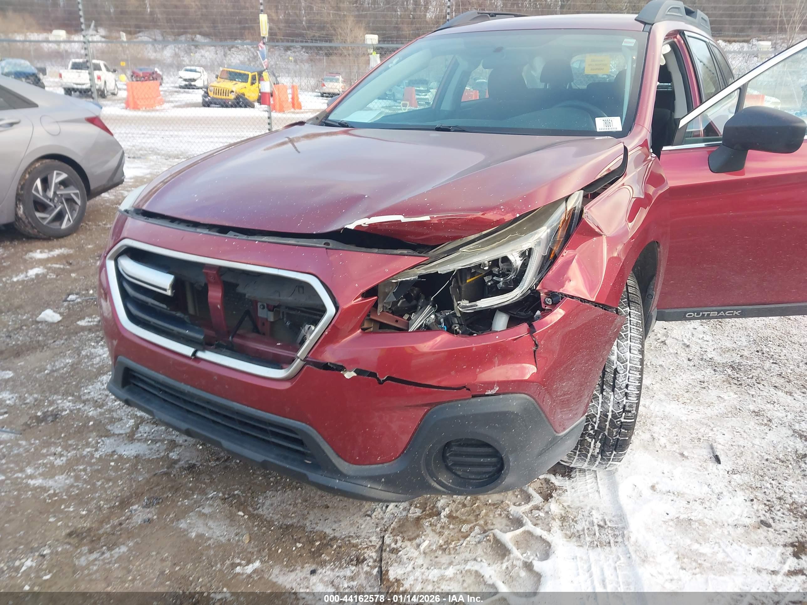 SUBARU OUTBACK image 6