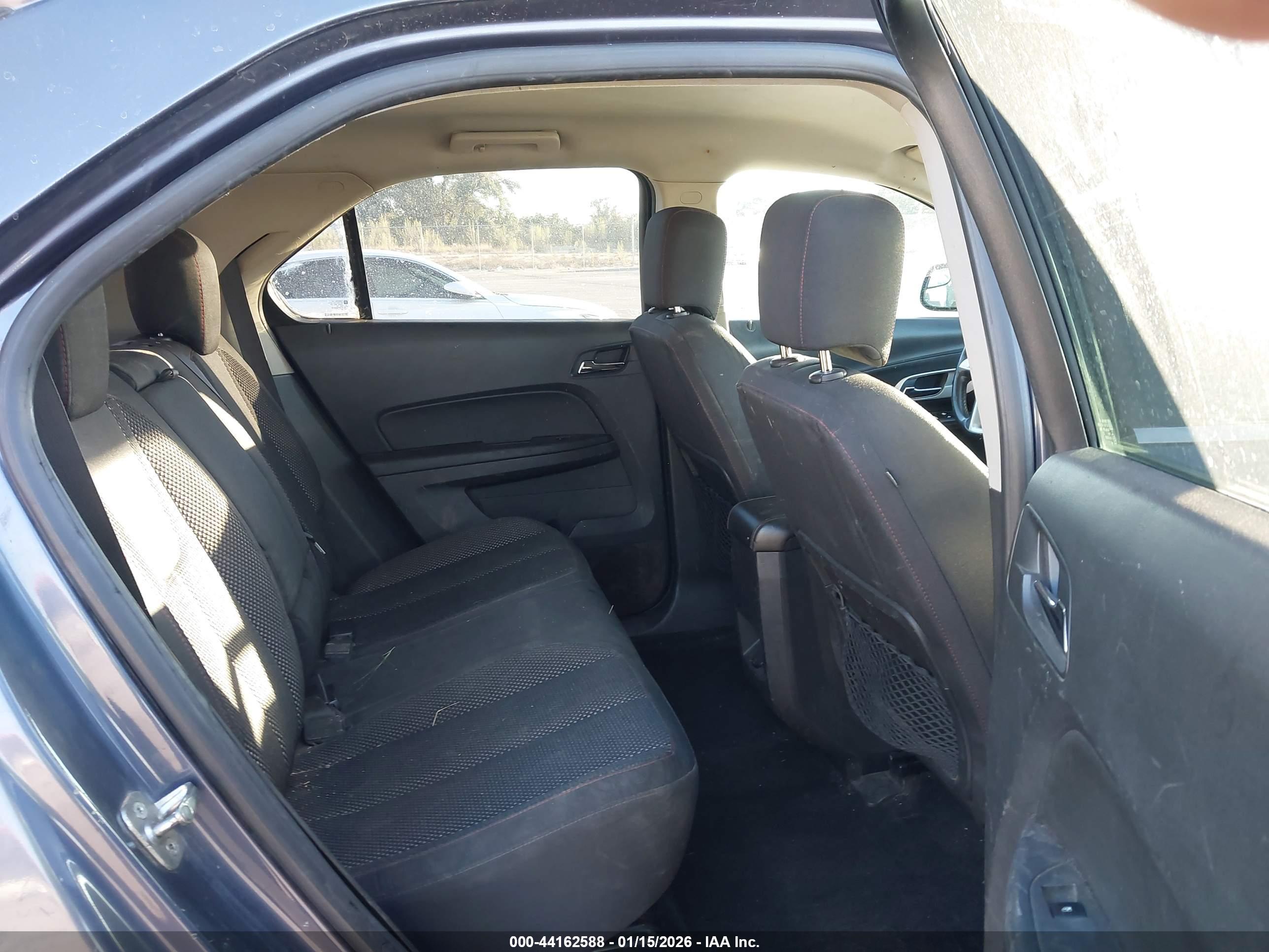 CHEVROLET EQUINOX image 8