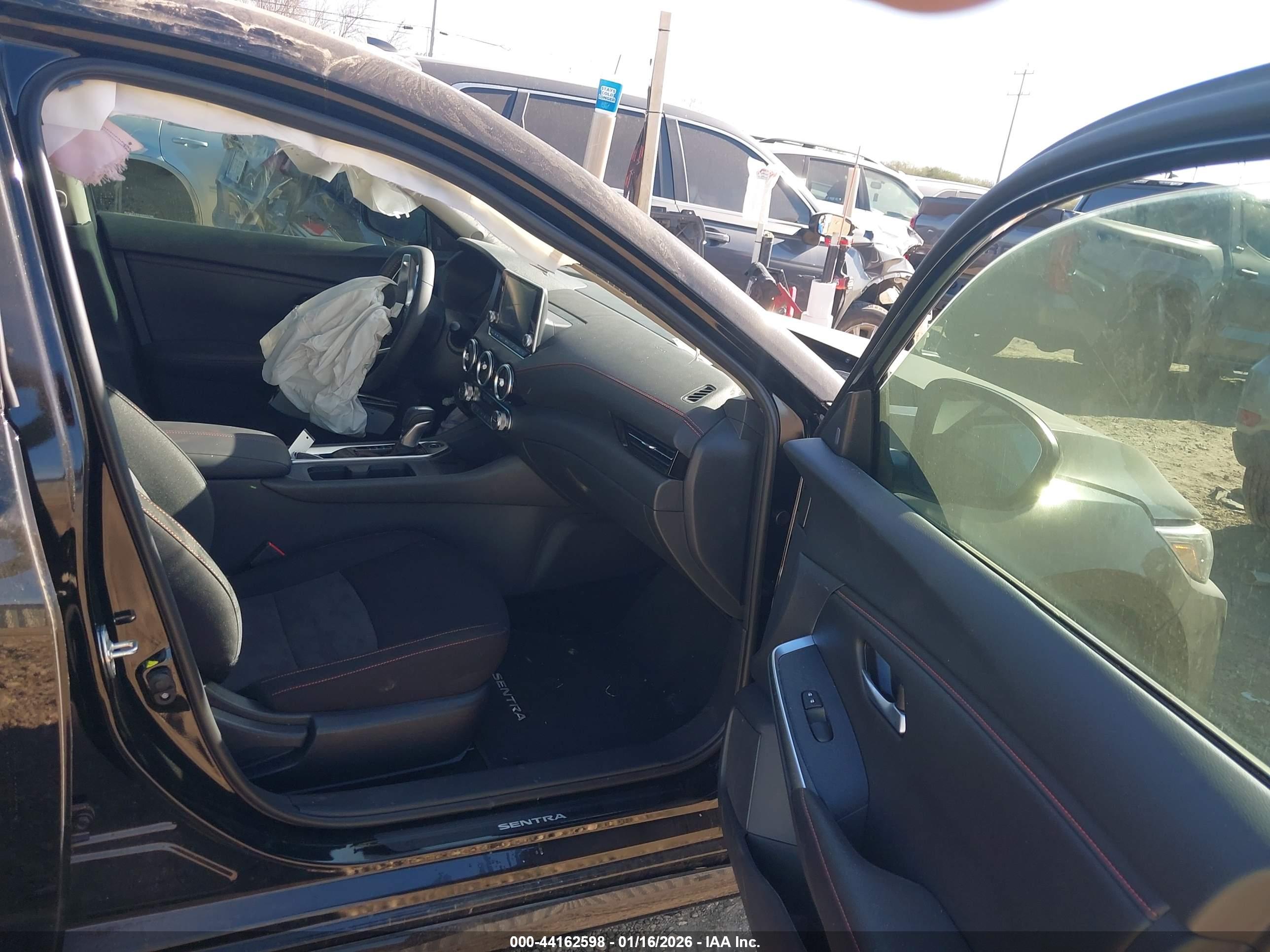 NISSAN SENTRA image 5