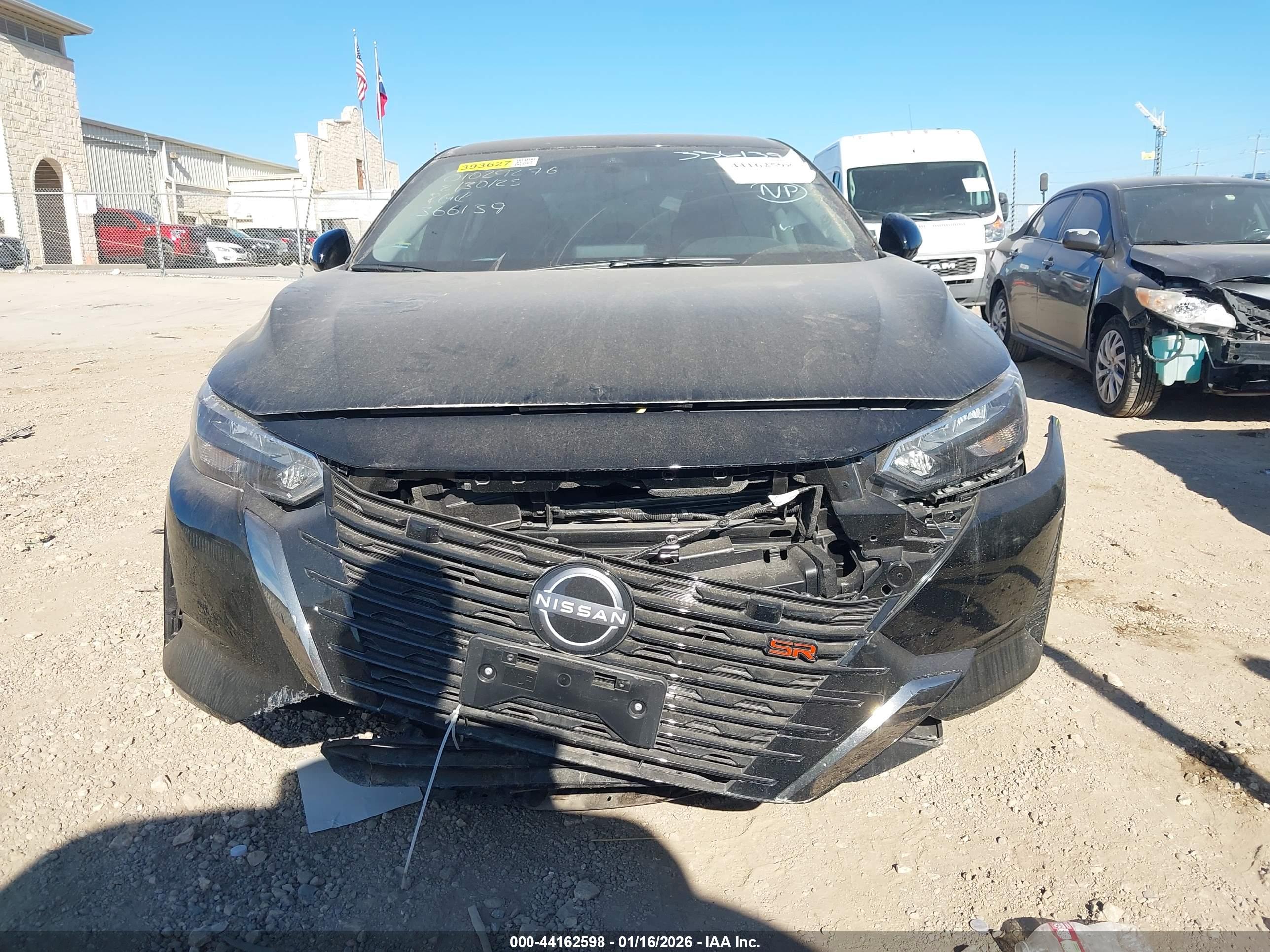 NISSAN SENTRA image 6