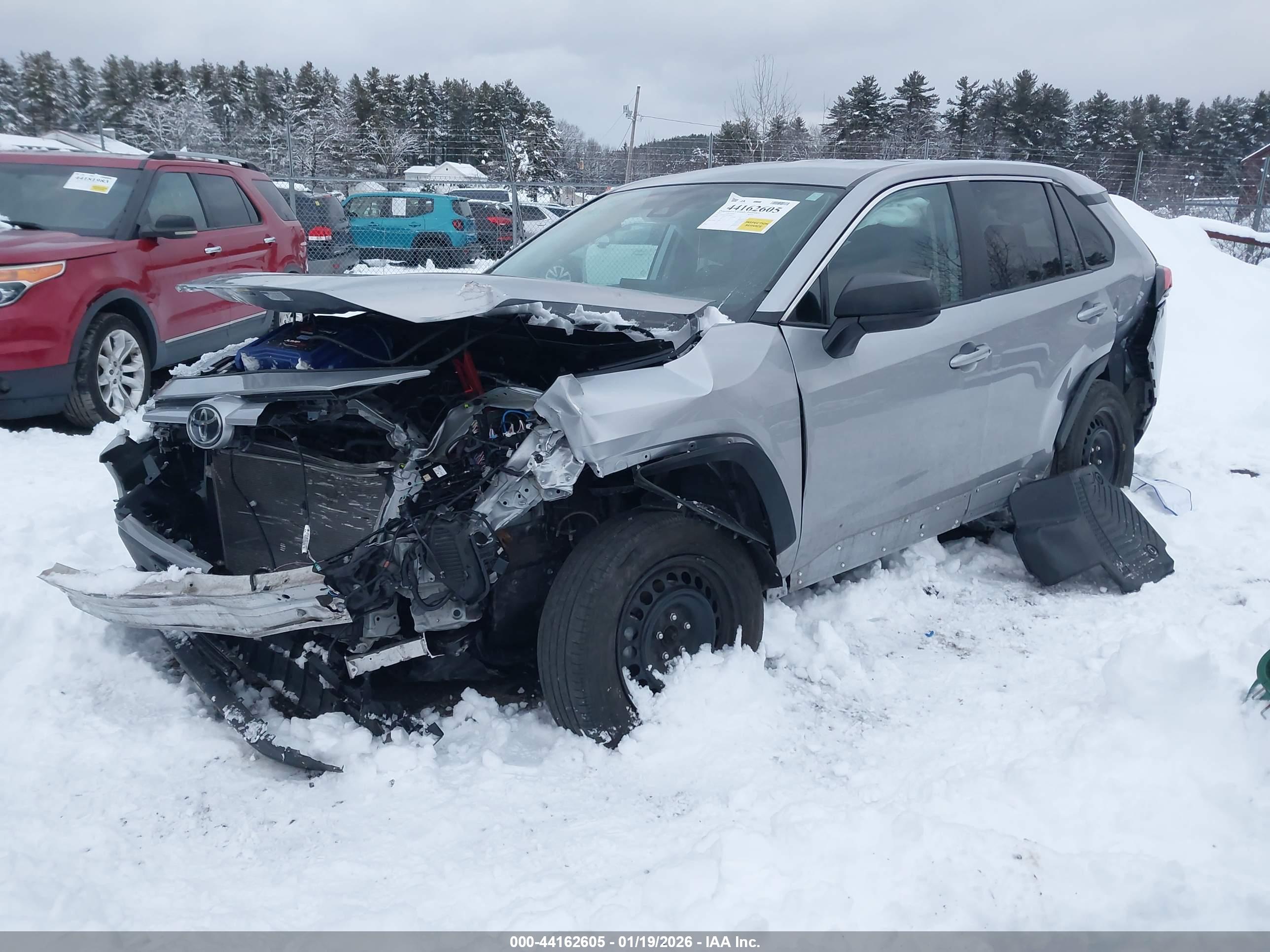 TOYOTA RAV4 image 2