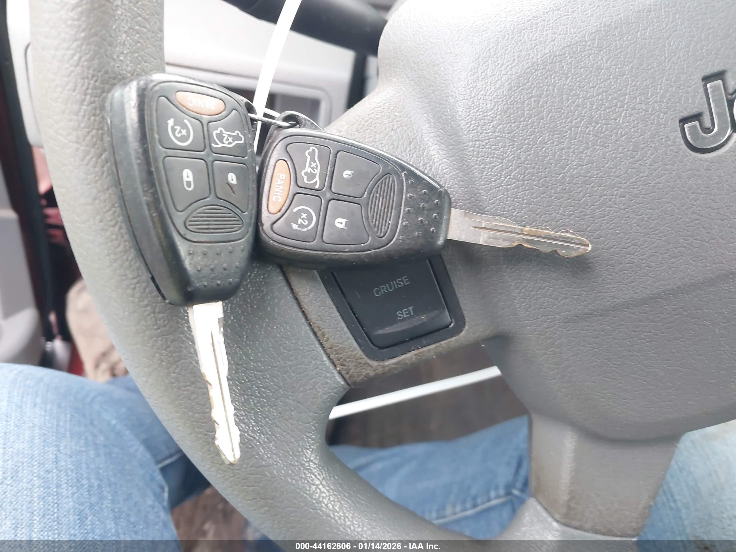 JEEP GRAND image 11