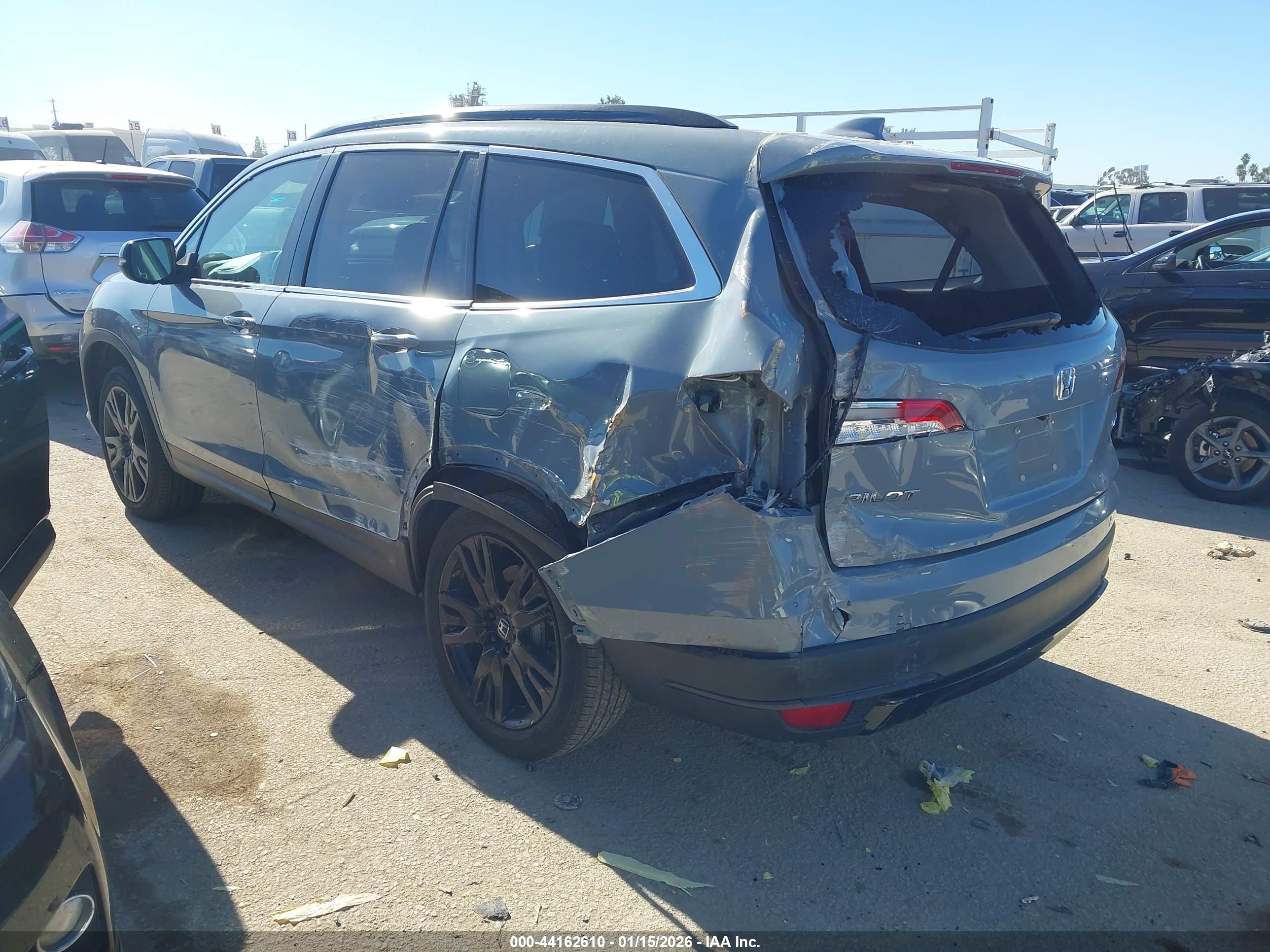 HONDA PILOT image 3